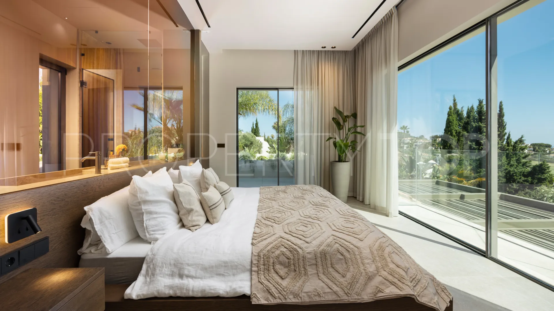 For sale 5 bedrooms villa in Haza del Conde