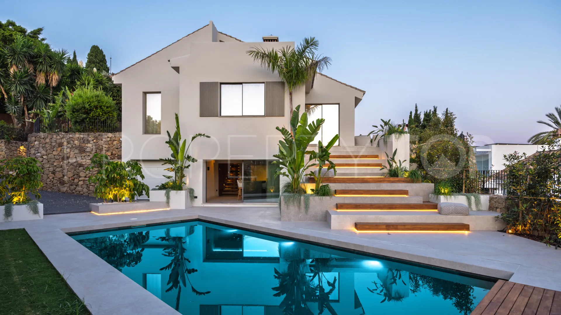 For sale 5 bedrooms villa in Haza del Conde