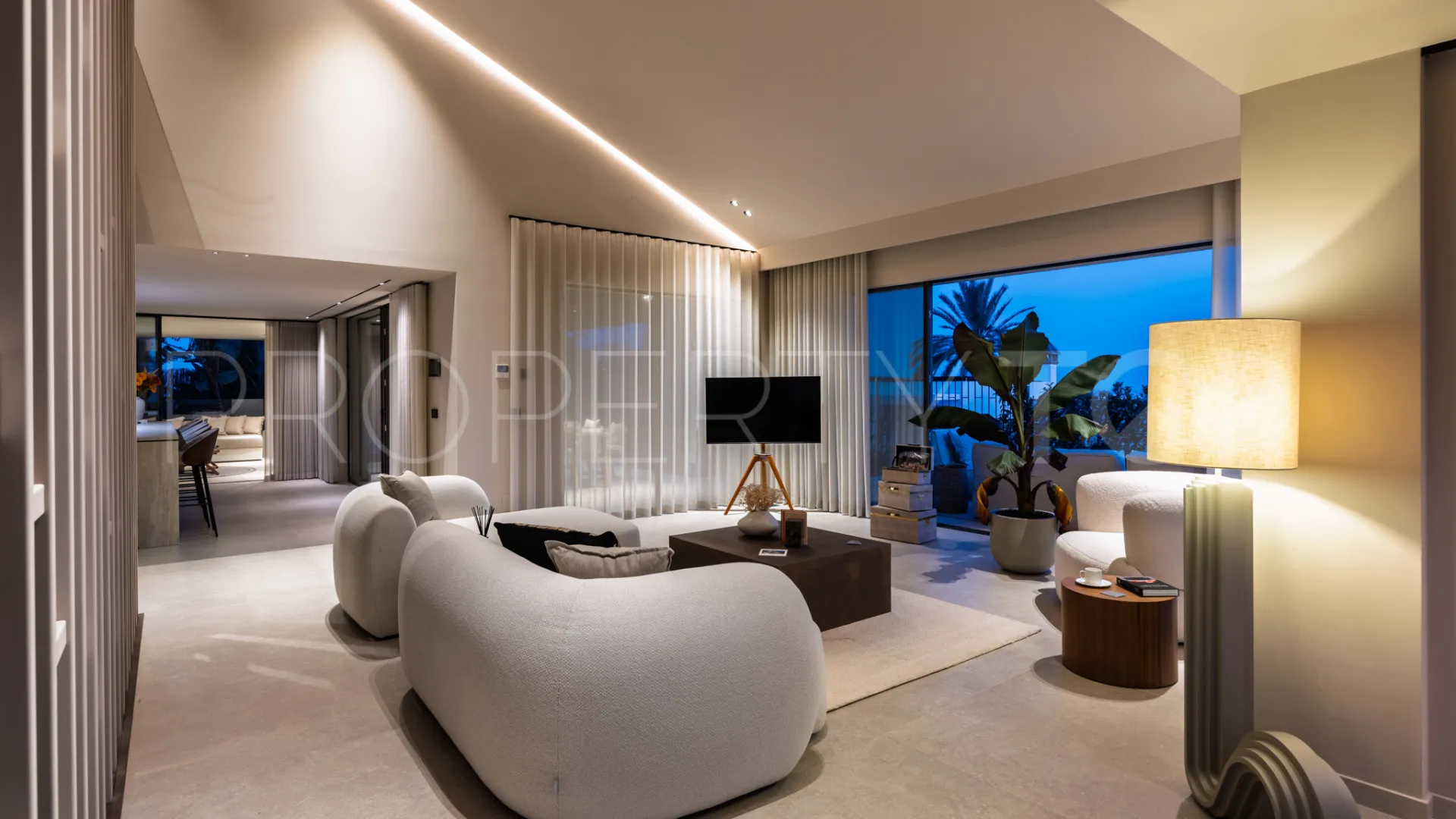 For sale 5 bedrooms villa in Haza del Conde
