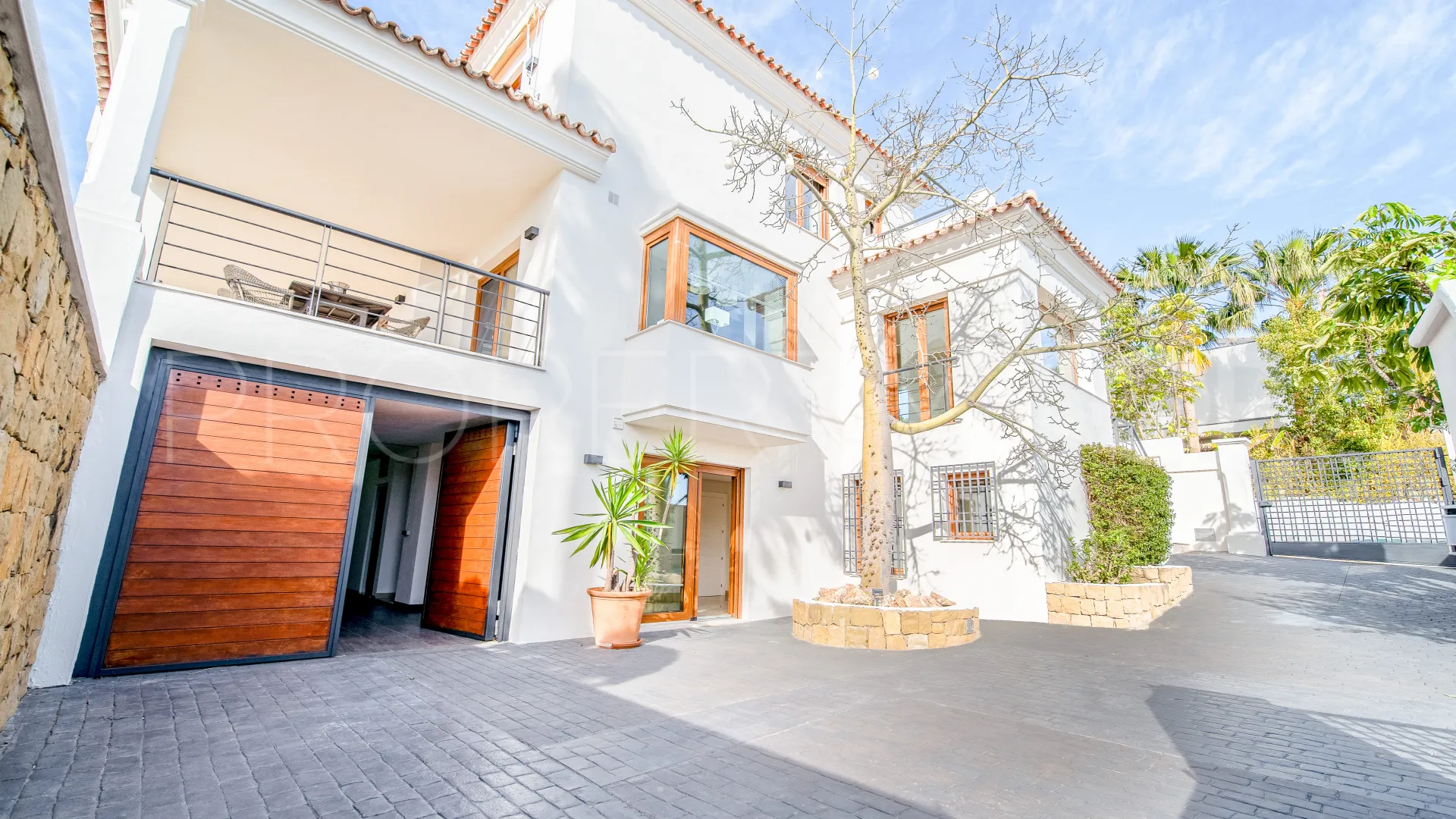 For sale 5 bedrooms villa in La Alqueria