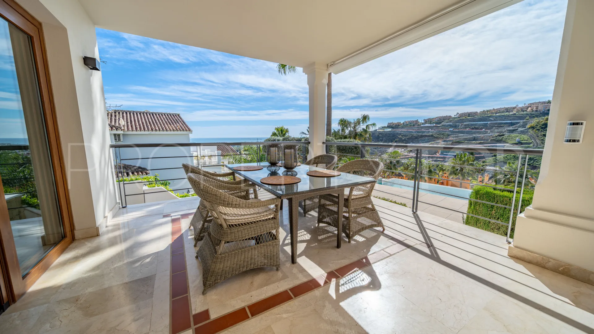 For sale 5 bedrooms villa in La Alqueria