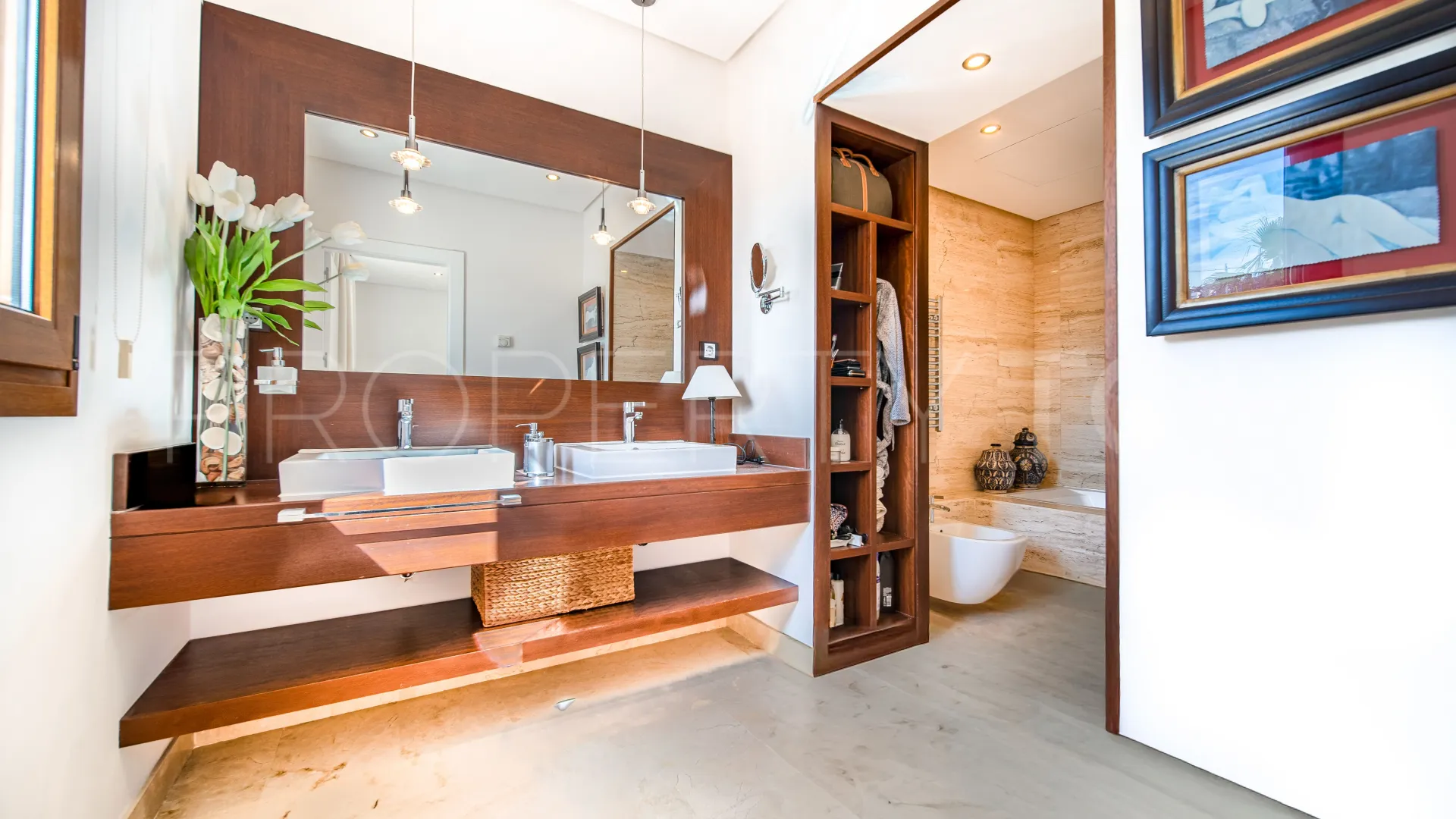 For sale 5 bedrooms villa in La Alqueria