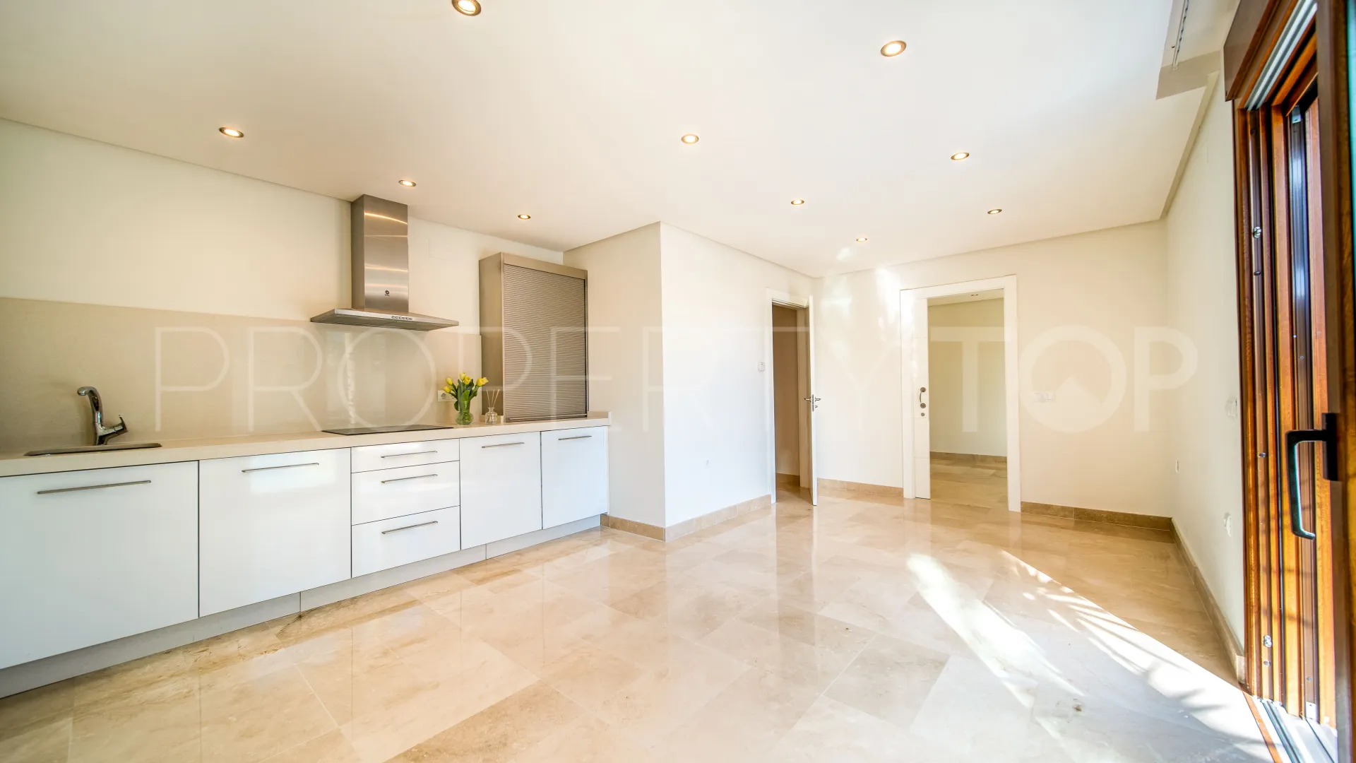 For sale 5 bedrooms villa in La Alqueria