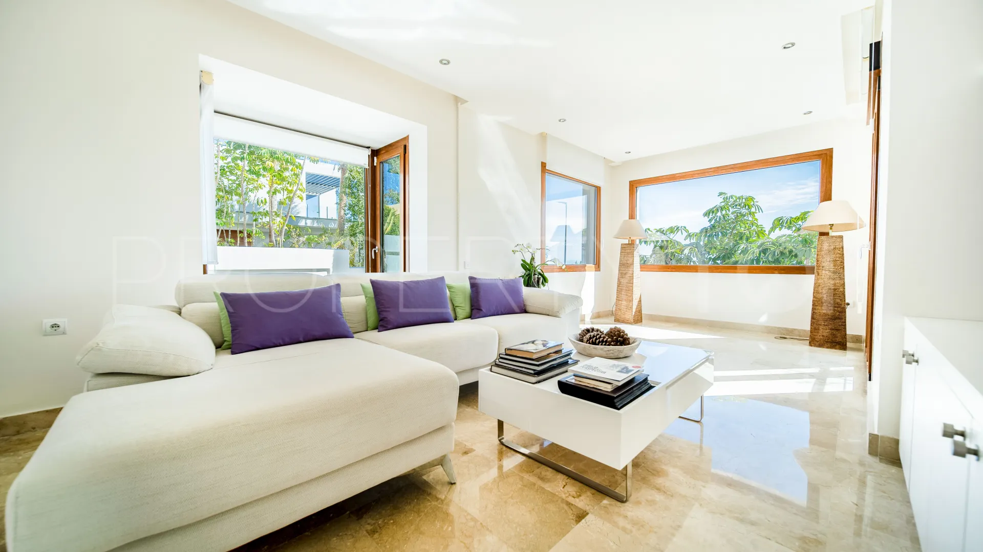 For sale 5 bedrooms villa in La Alqueria