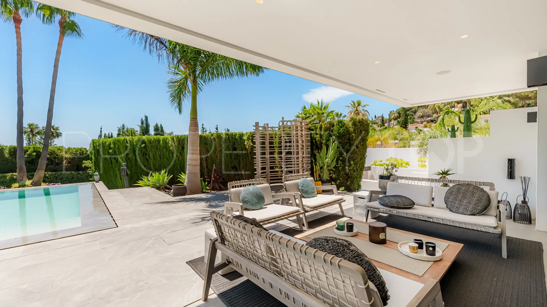 Villa en venta en Las Brisas