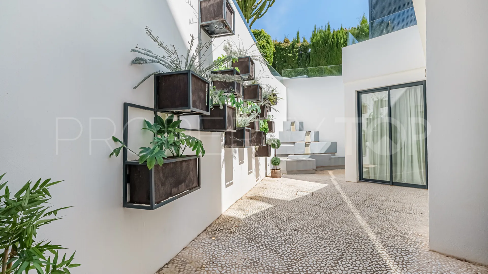 Villa en venta en Las Brisas