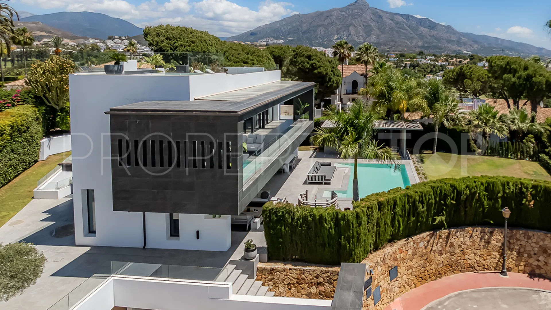 Villa en venta en Las Brisas