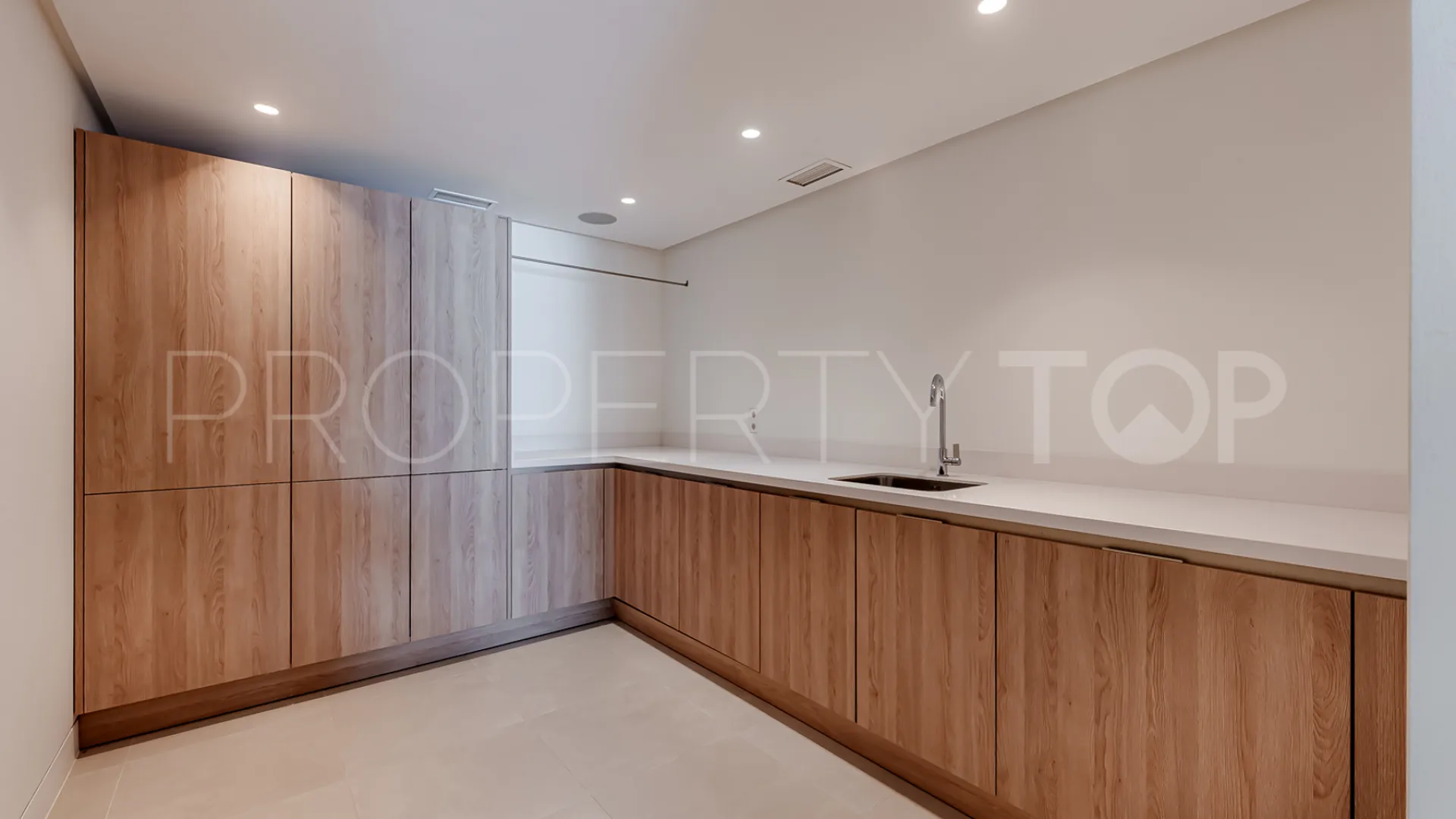 Villa en venta en Las Brisas