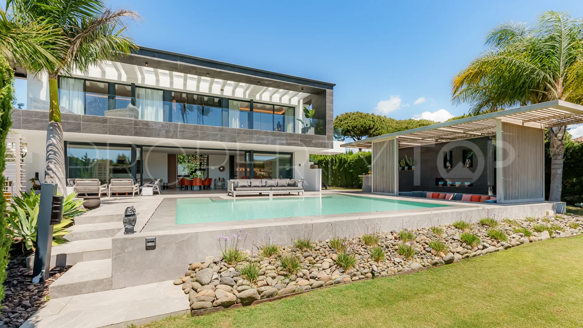 Villa en venta en Las Brisas