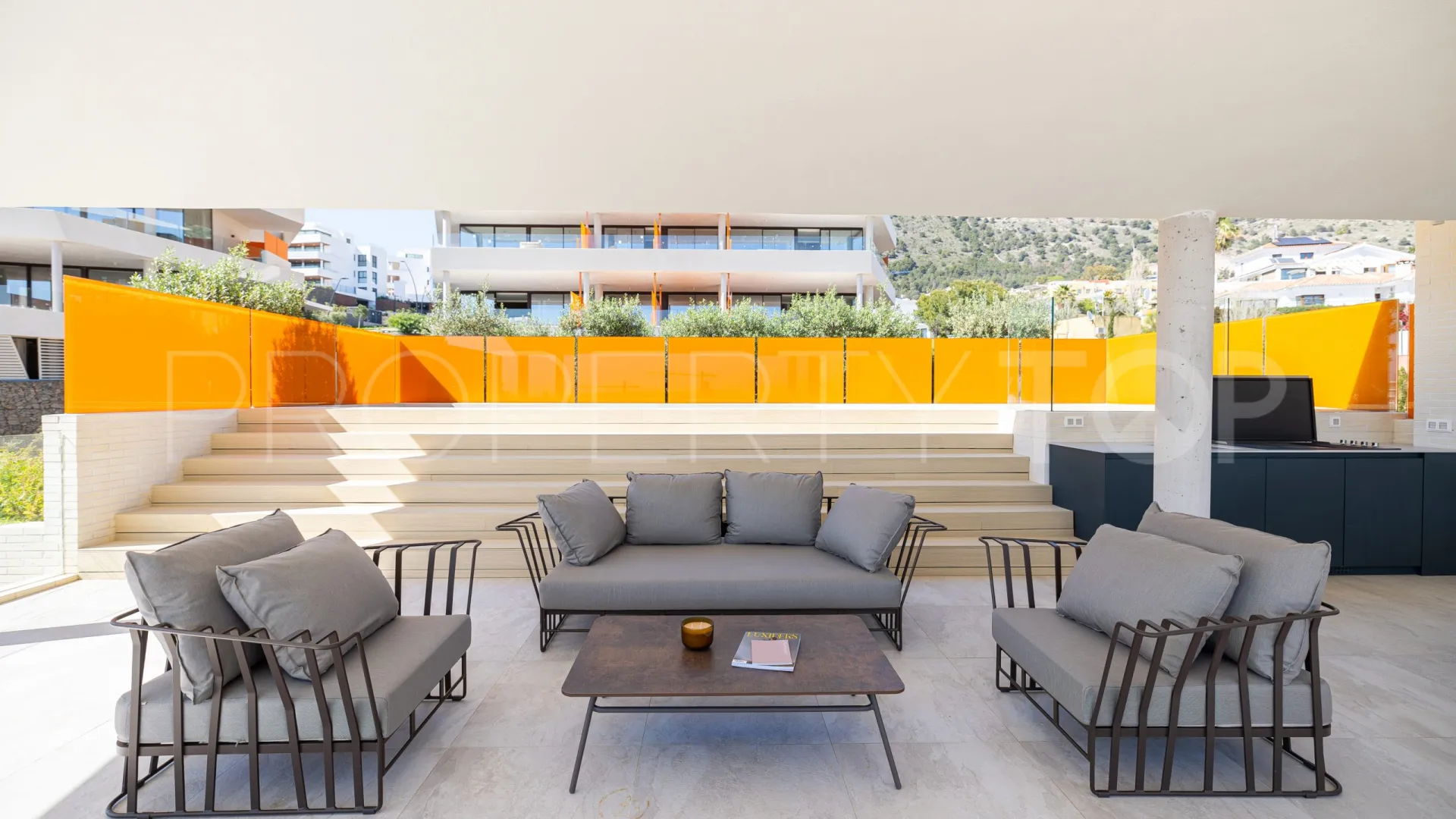 For sale penthouse in Reserva del Higuerón with 2 bedrooms