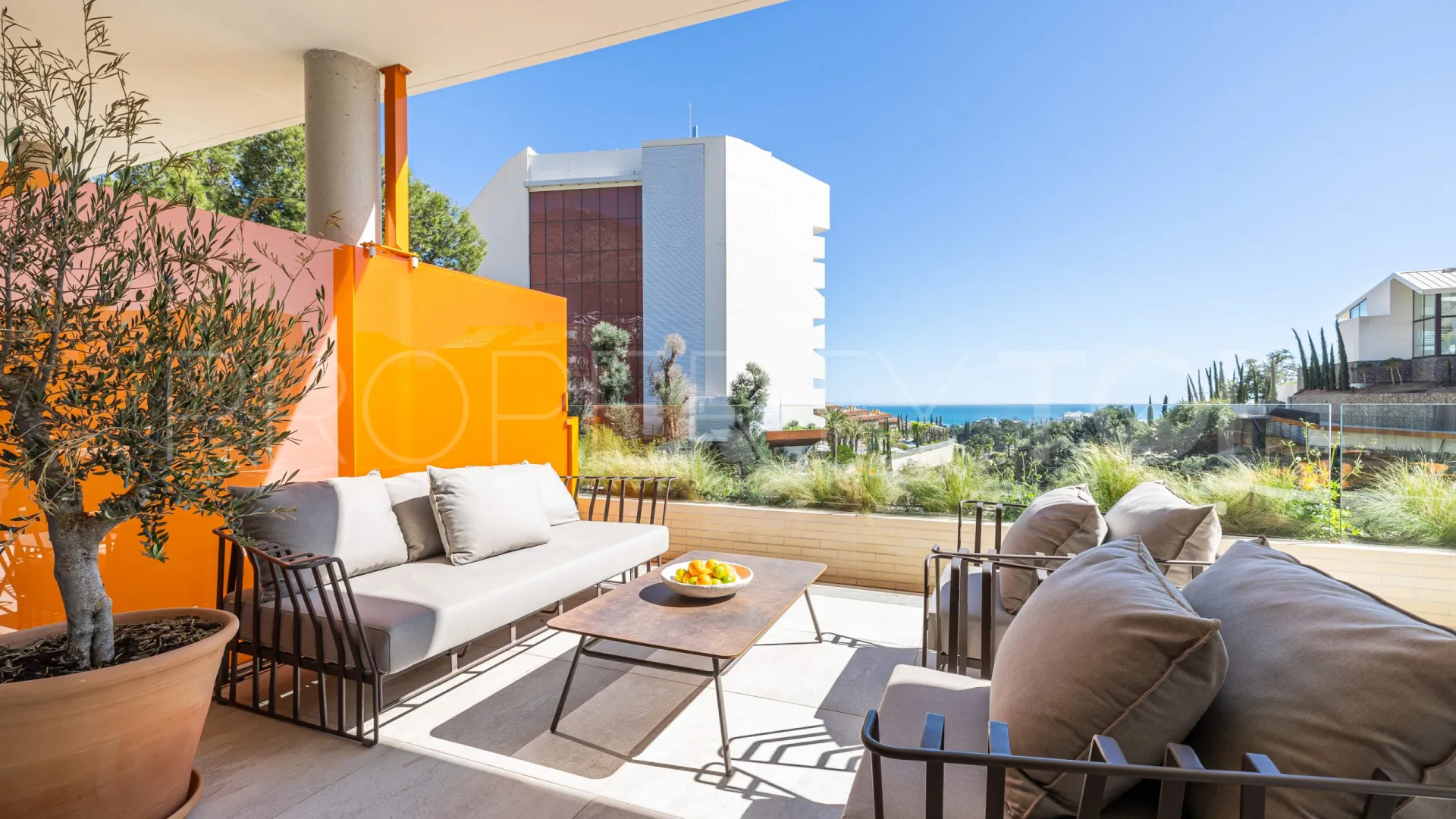 For sale penthouse in Reserva del Higuerón with 2 bedrooms