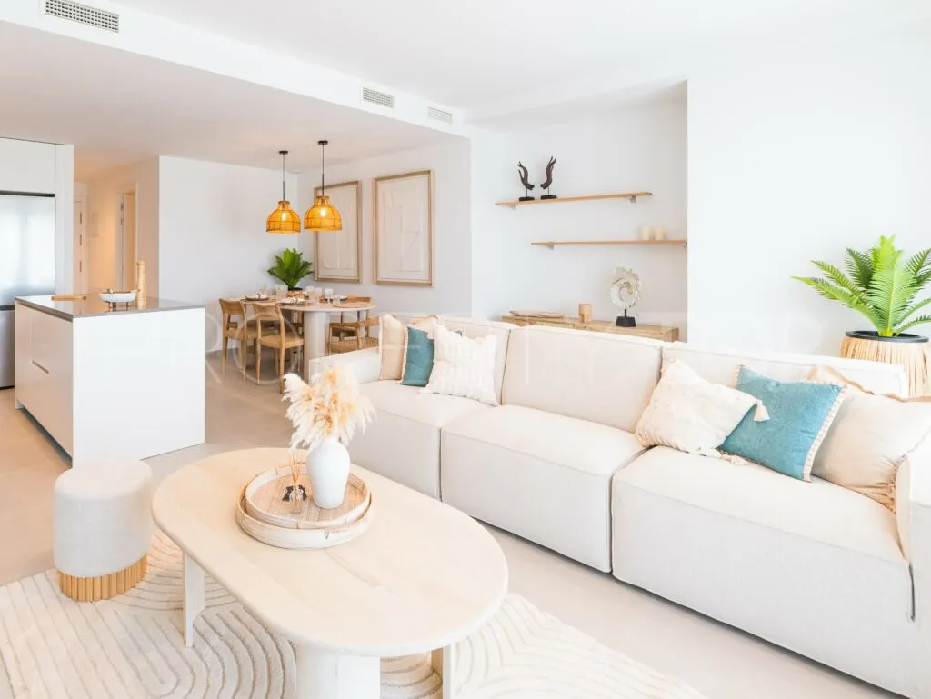 For sale 2 bedrooms apartment in Cancelada