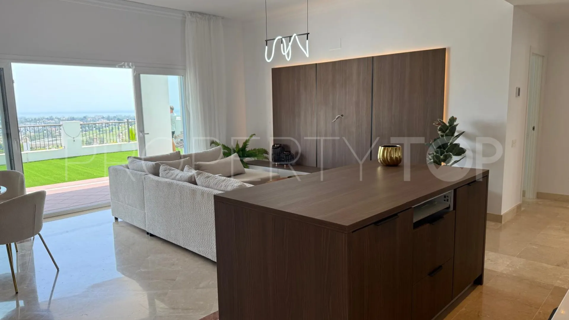 Apartment for sale in Paraiso Pueblo with 3 bedrooms