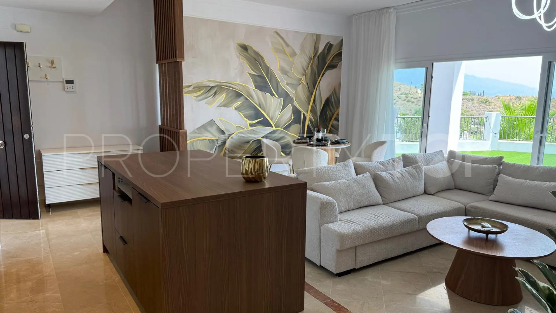 Apartment for sale in Paraiso Pueblo with 3 bedrooms