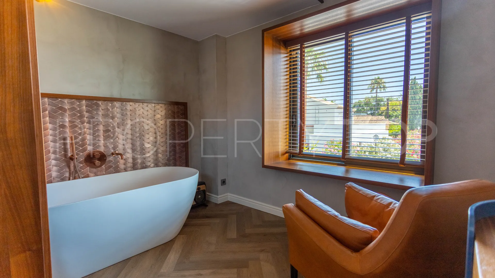 El Paraiso, villa en venta de 5 dormitorios