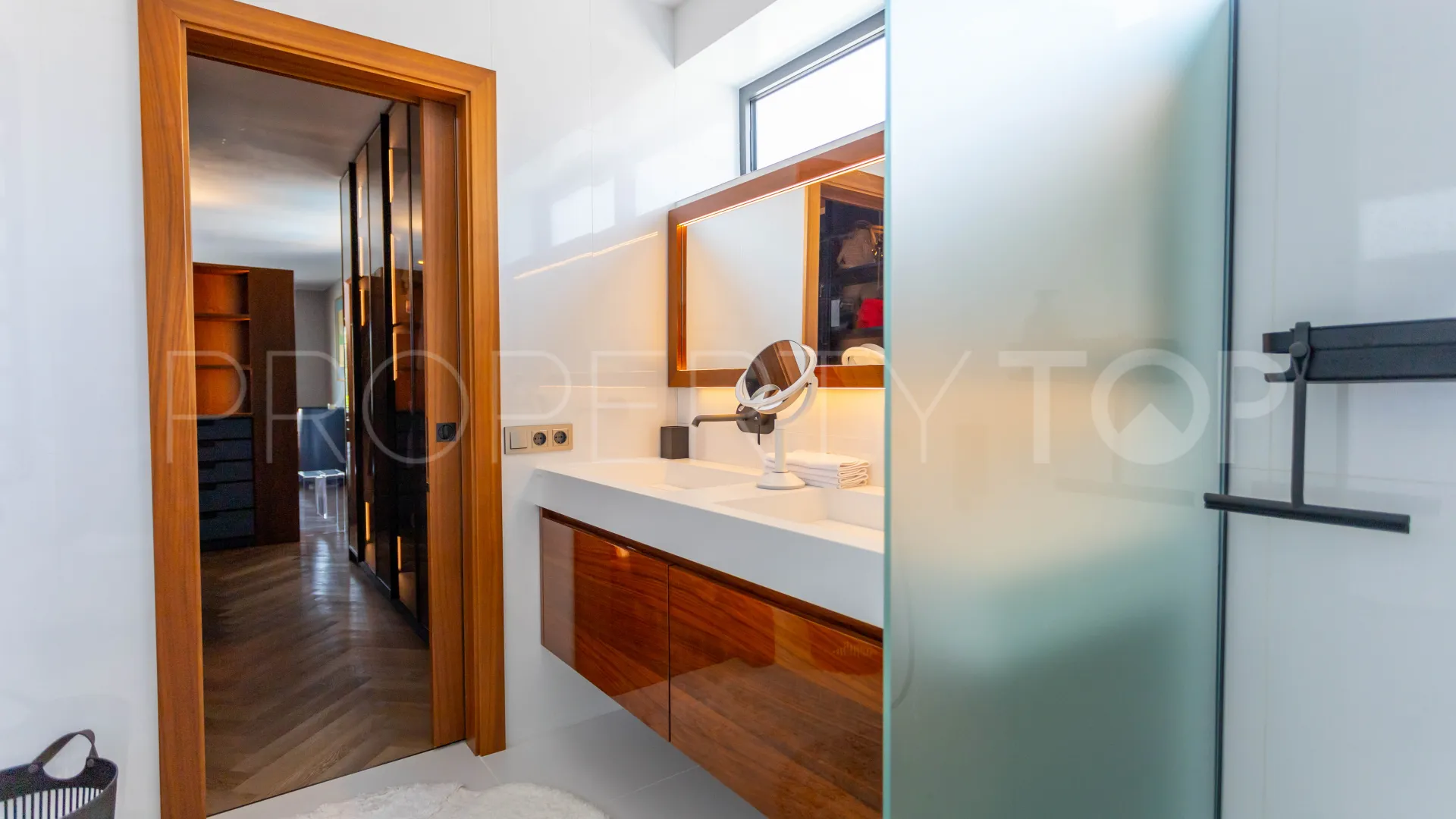 El Paraiso, villa en venta de 5 dormitorios