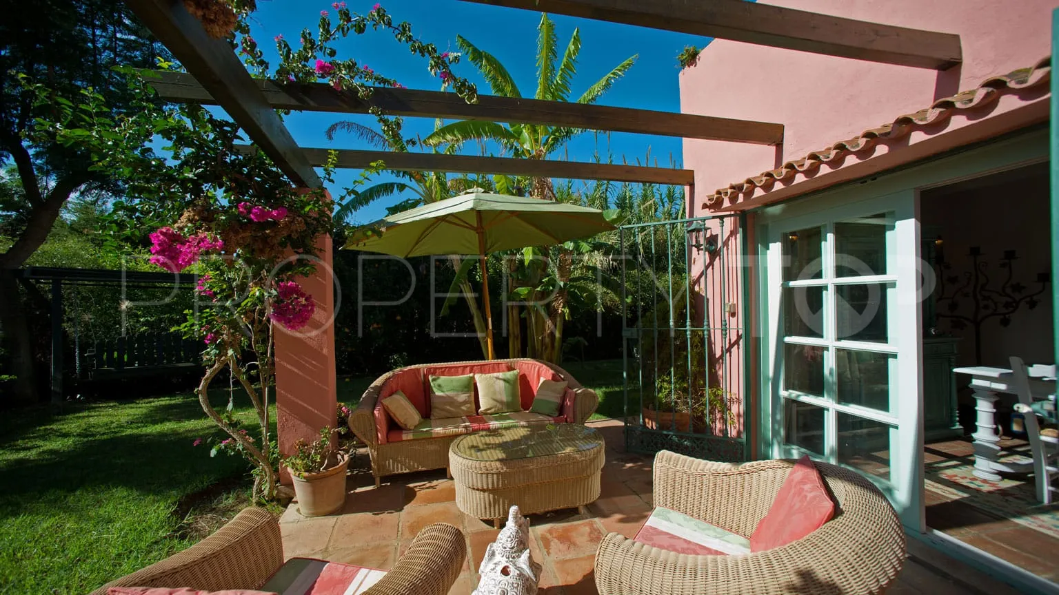 Estepona, casa de campo a la venta