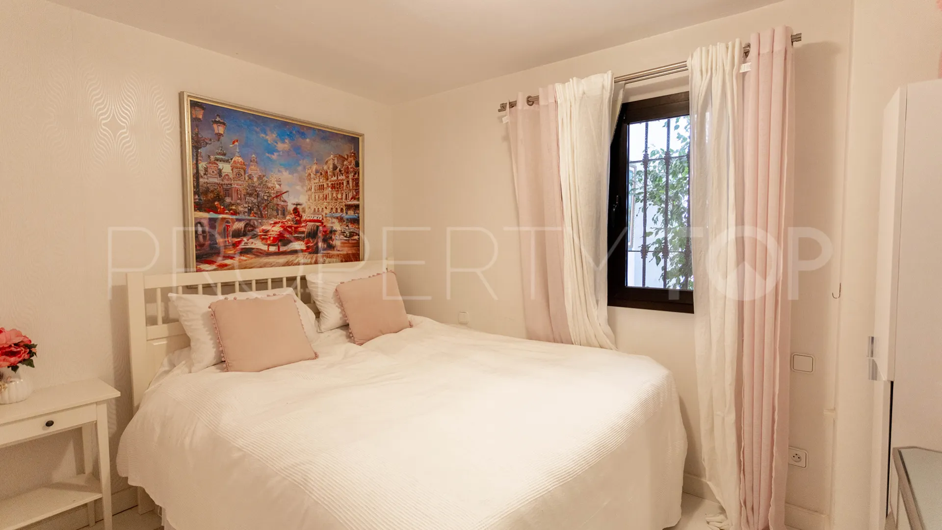 Se vende Ático con 3 dormitorios en Coto Real