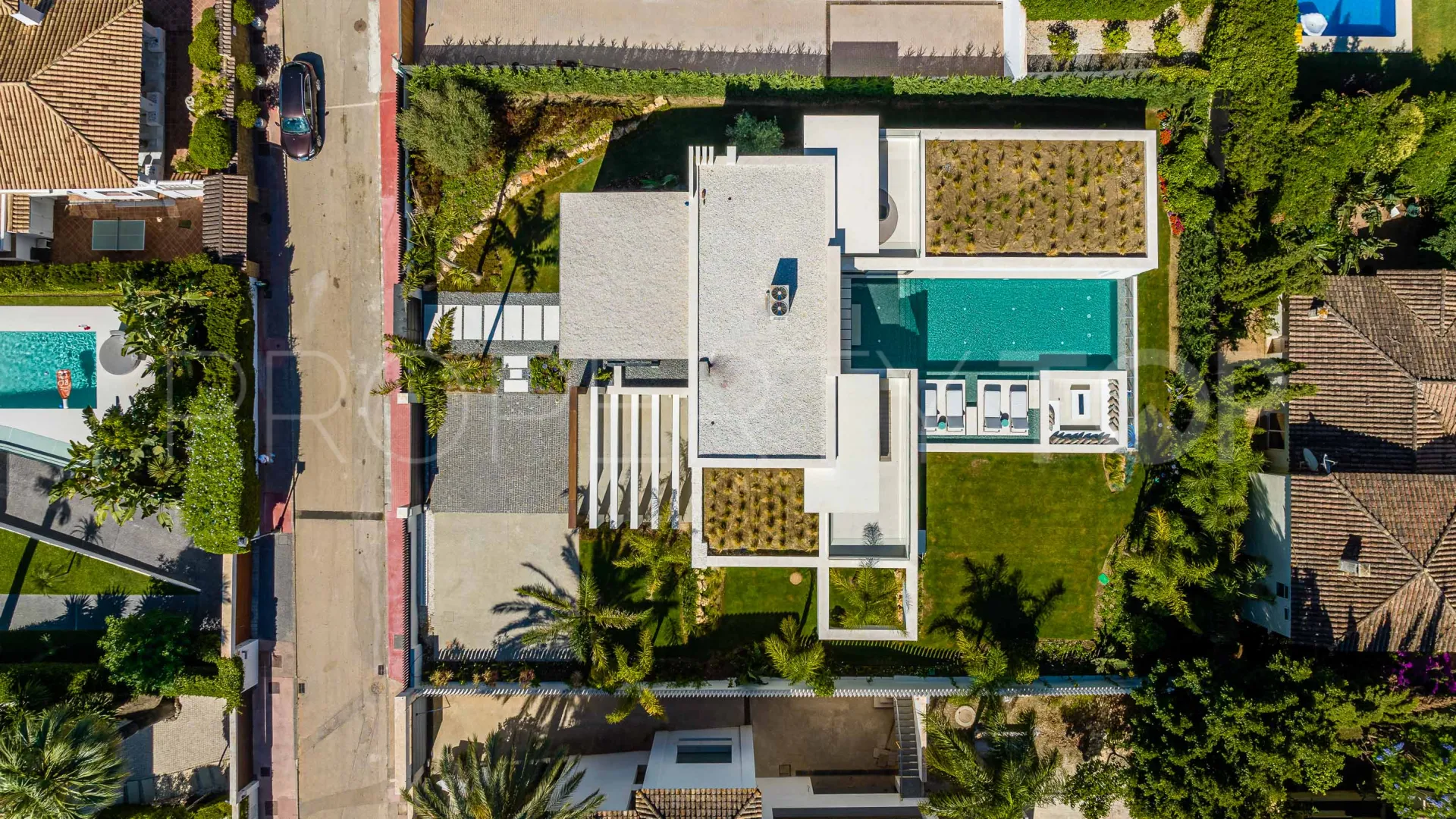 Nueva Andalucia, villa en venta con 5 dormitorios