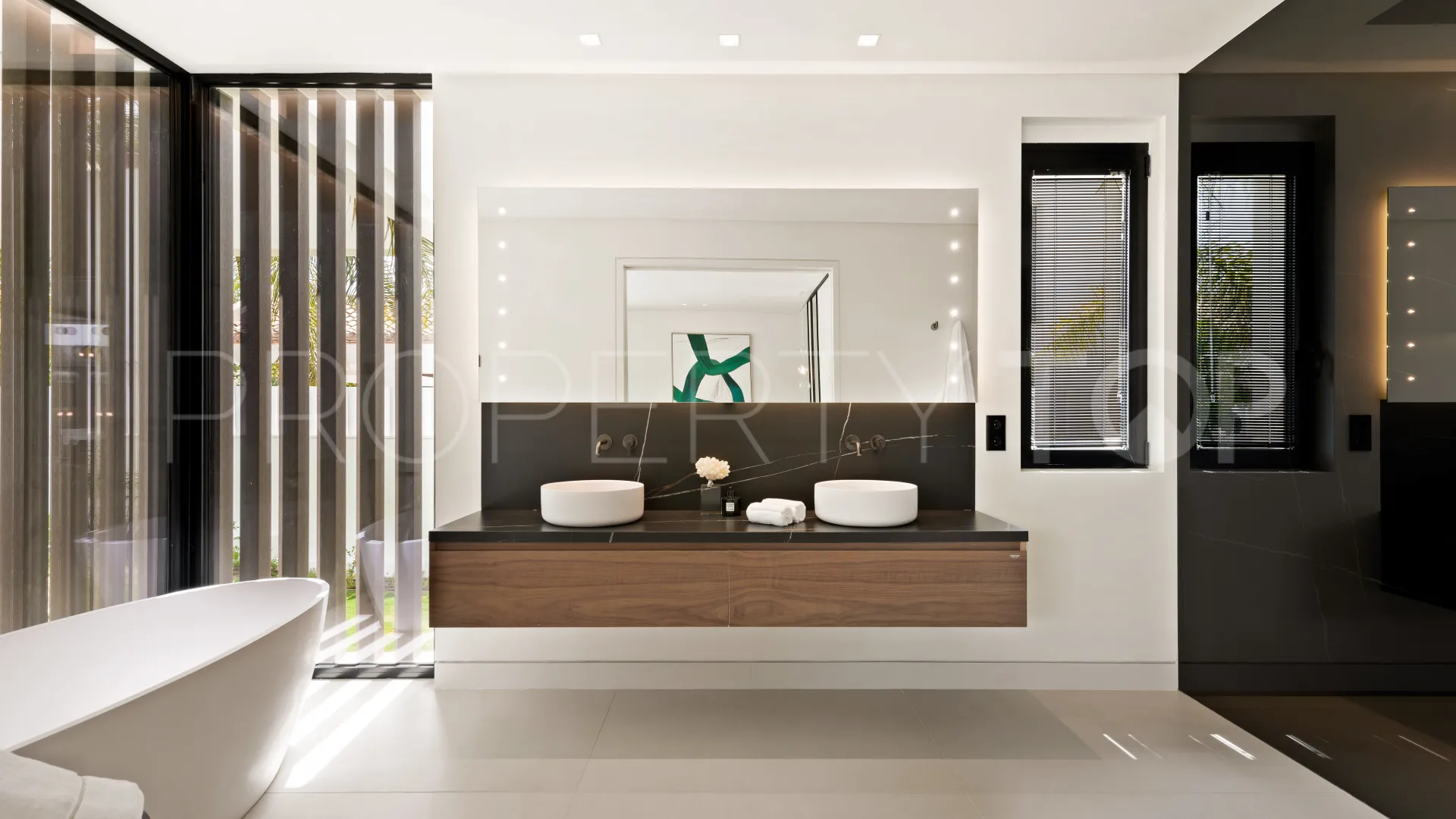 Nueva Andalucia, villa en venta con 5 dormitorios