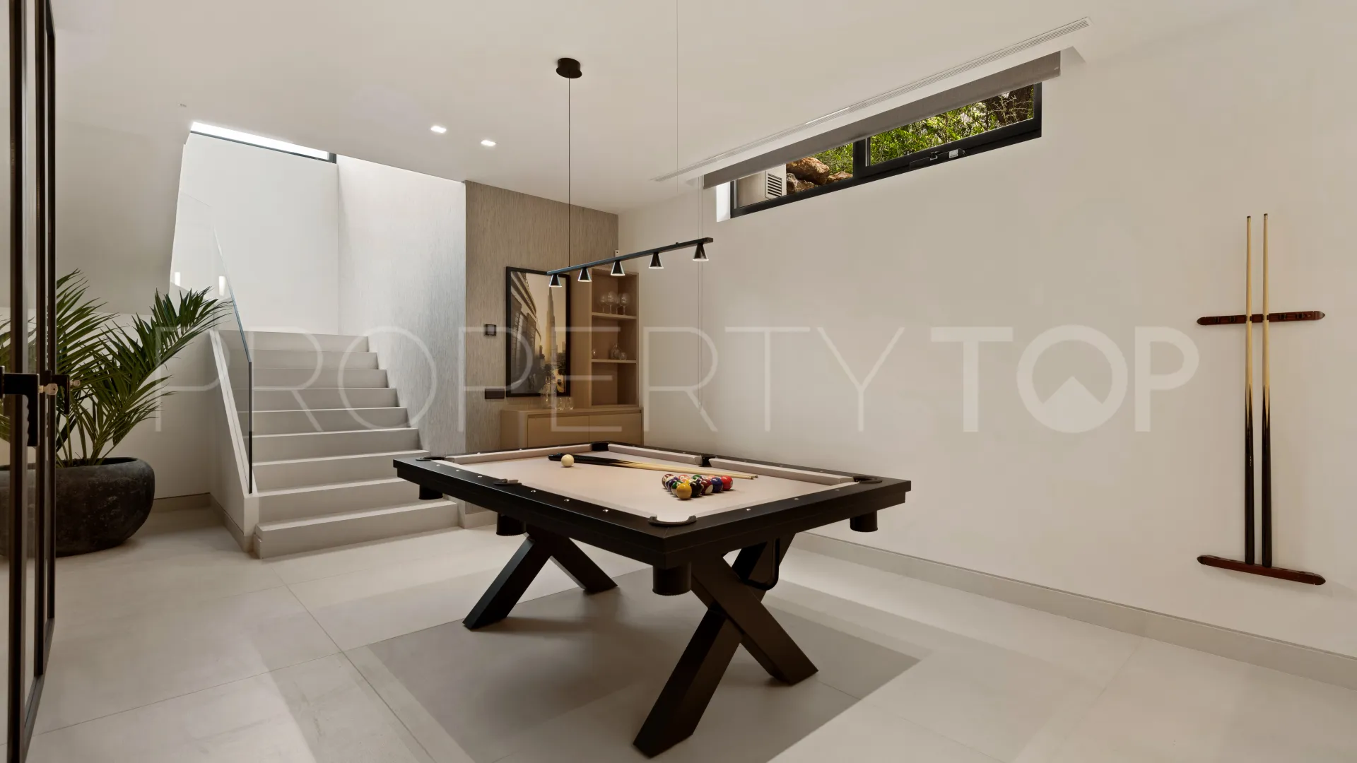 Nueva Andalucia, villa en venta con 5 dormitorios