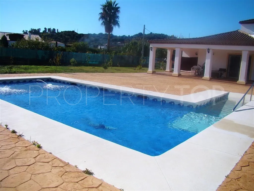 Estepona, villa en venta