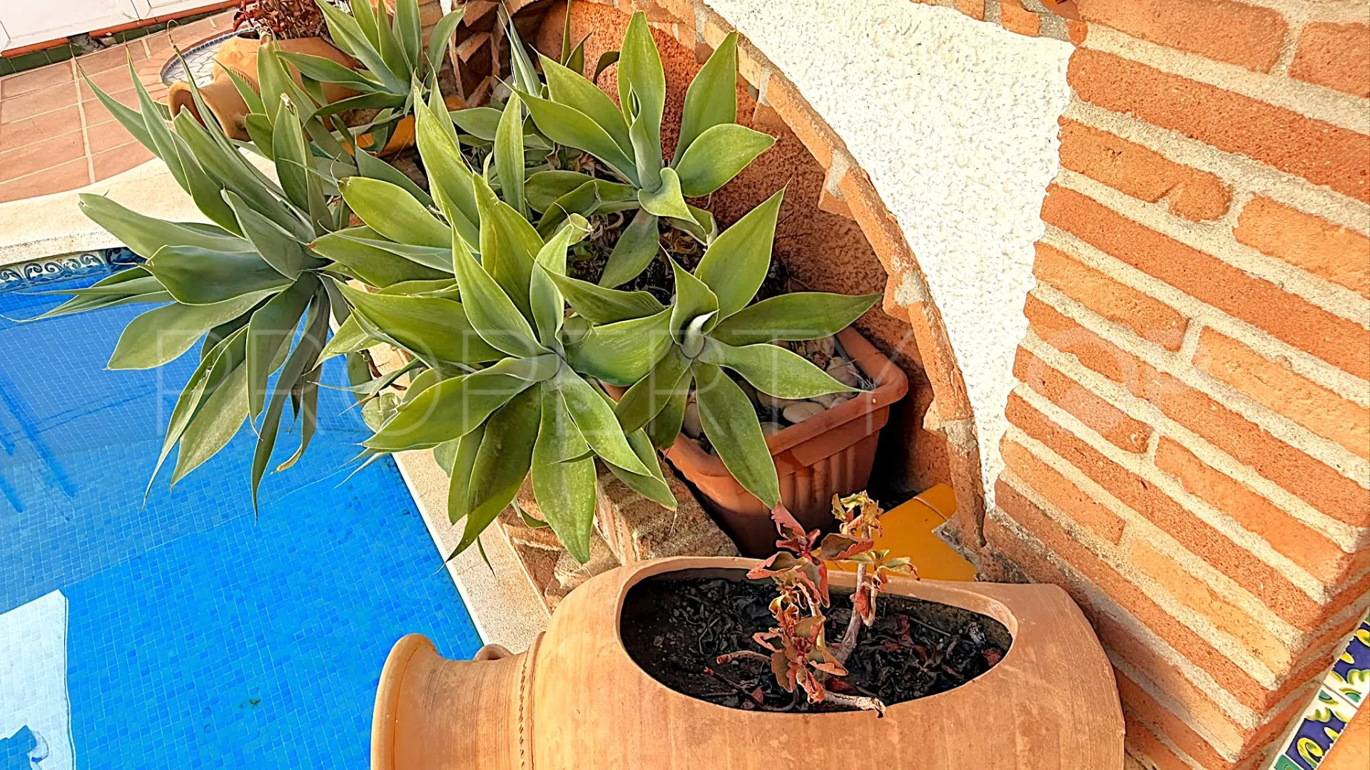 Se vende casa en Estepona