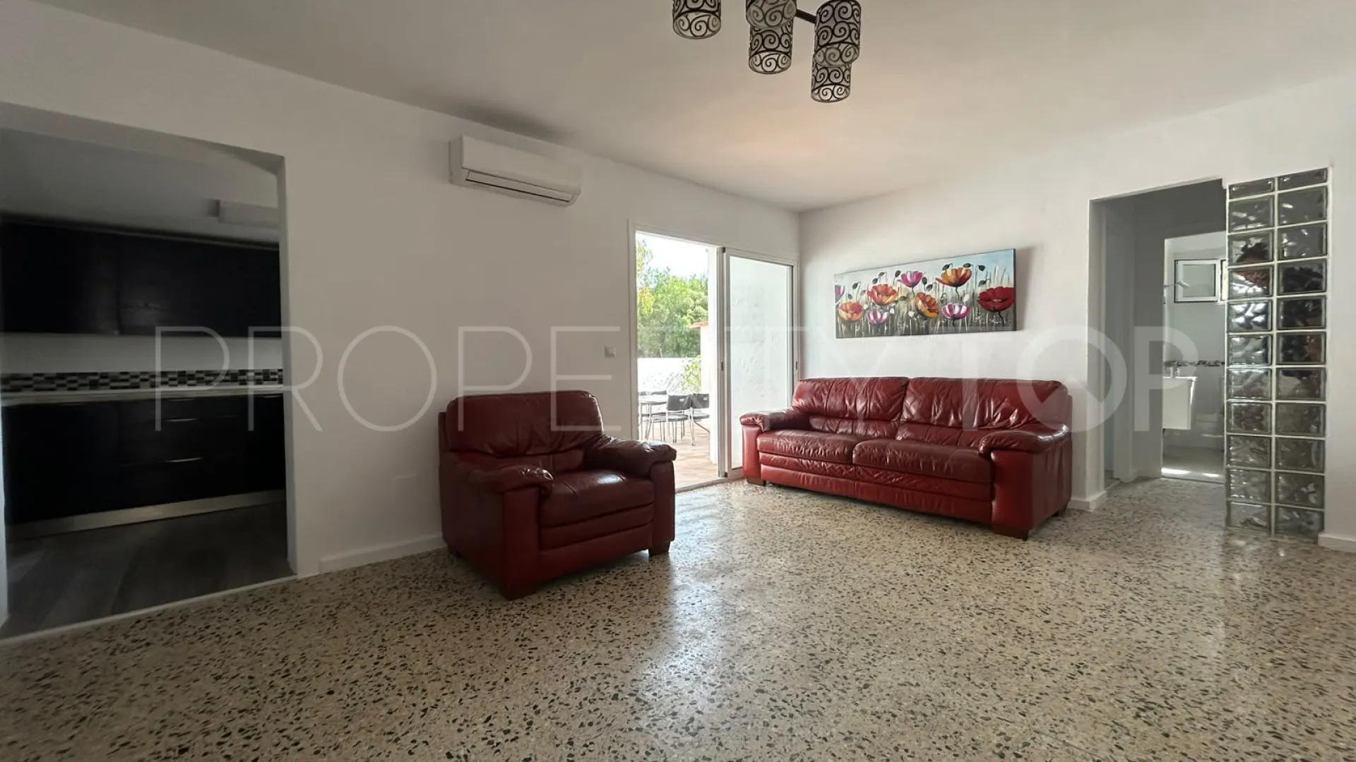 Buy semi detached house in Puerto Romano