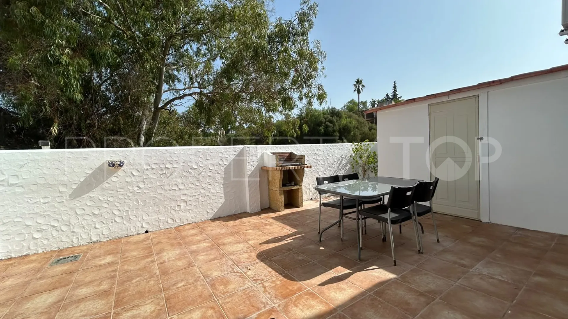 Buy semi detached house in Puerto Romano