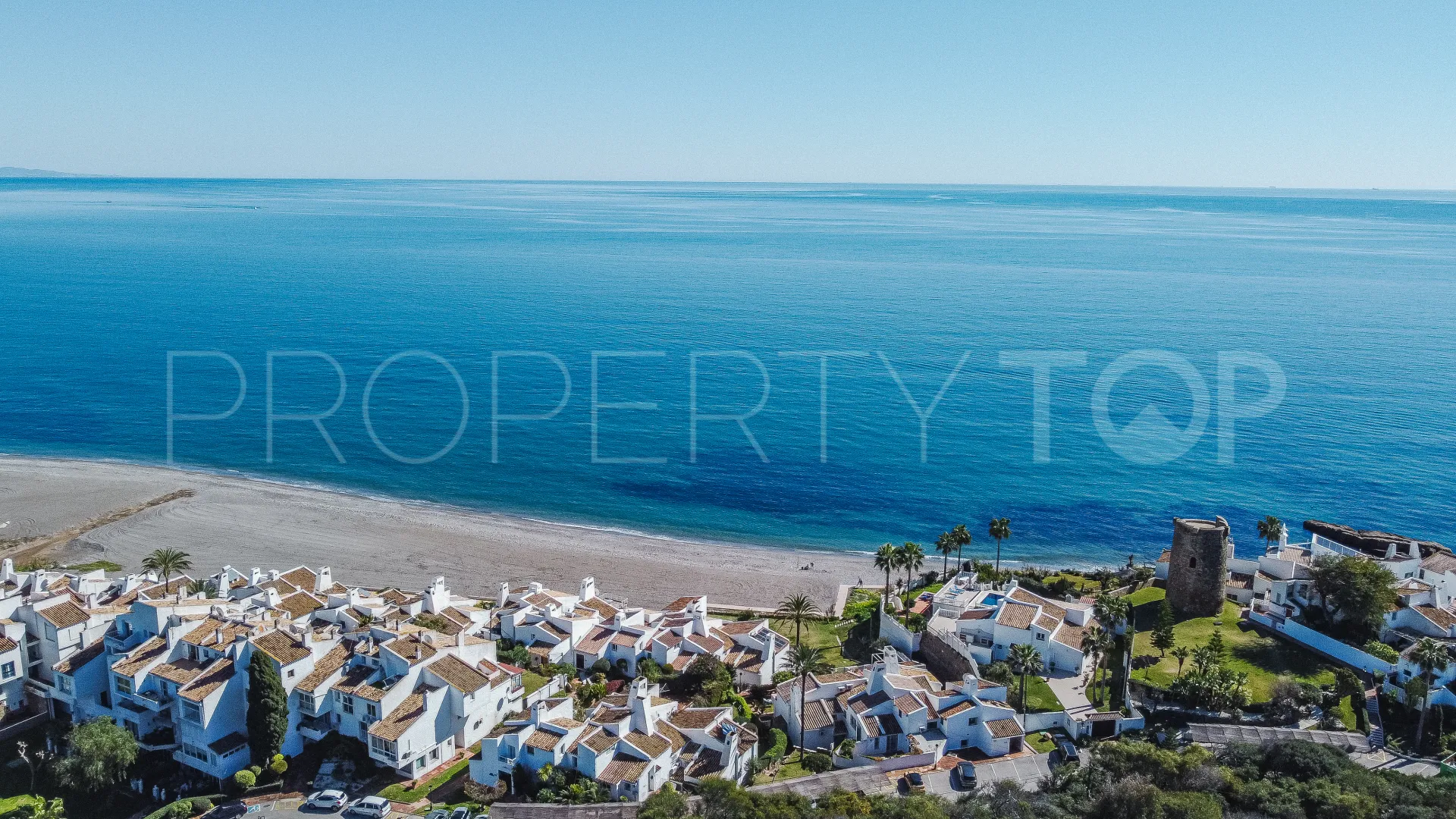 For sale Bahia Dorada town house with 3 bedrooms