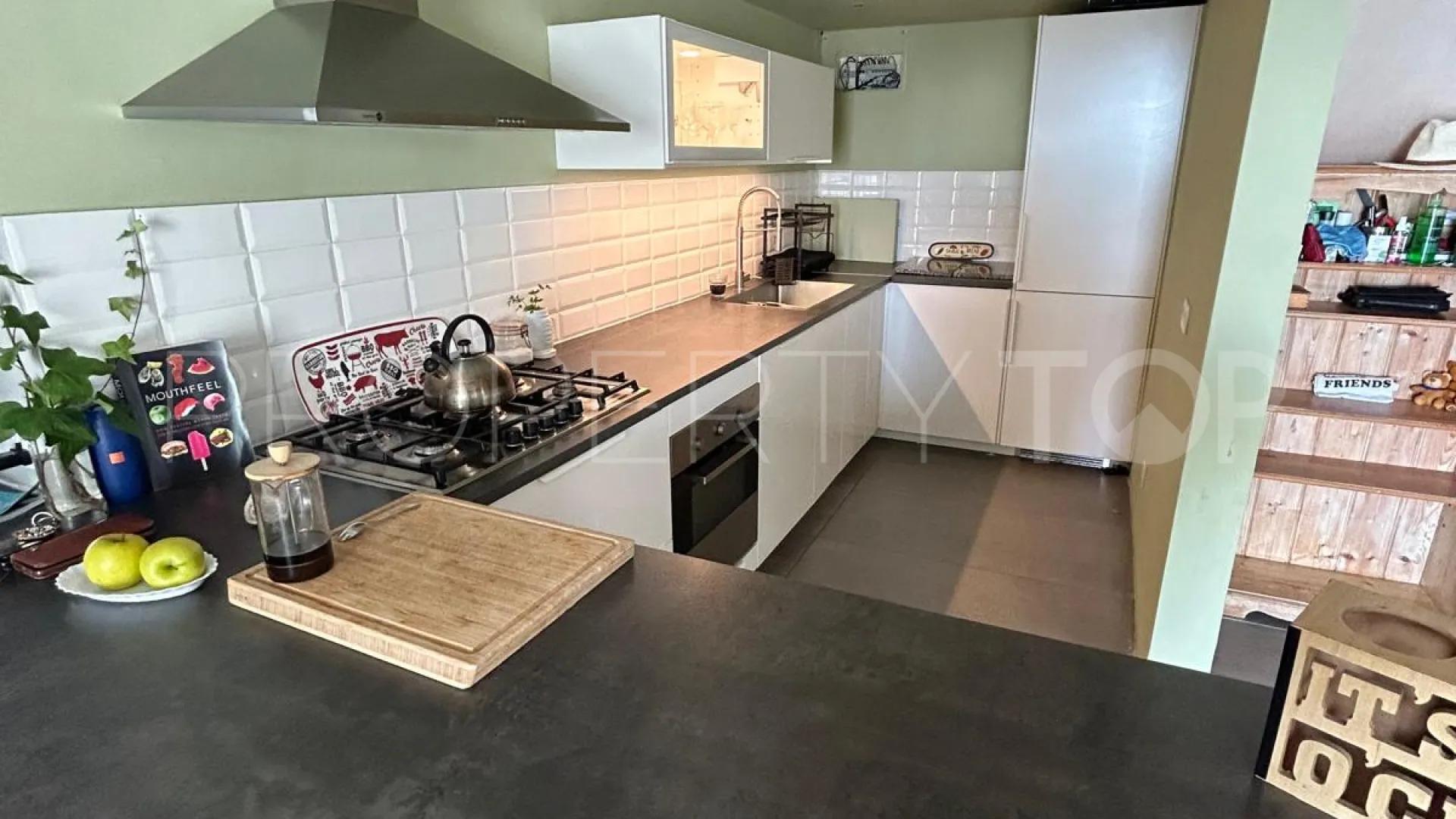 For sale Bahia Dorada town house with 3 bedrooms