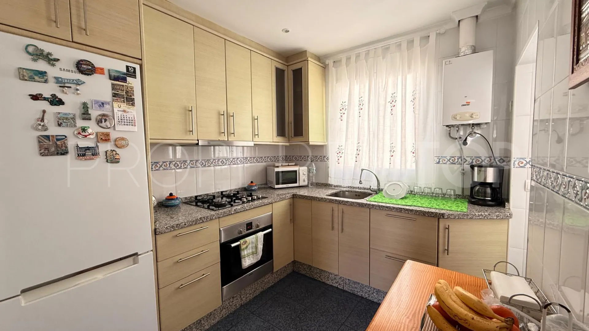 Apartamento en venta en Estepona Puerto