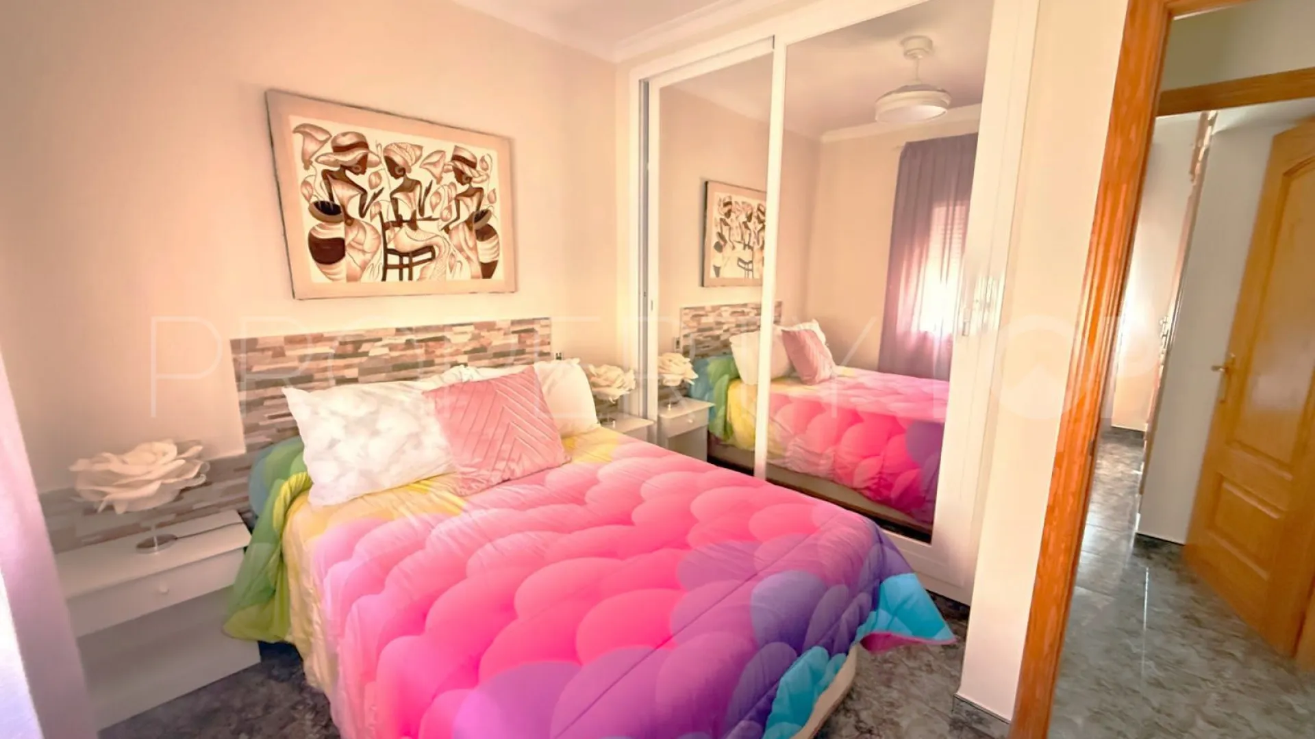 Apartamento en venta en Estepona Puerto