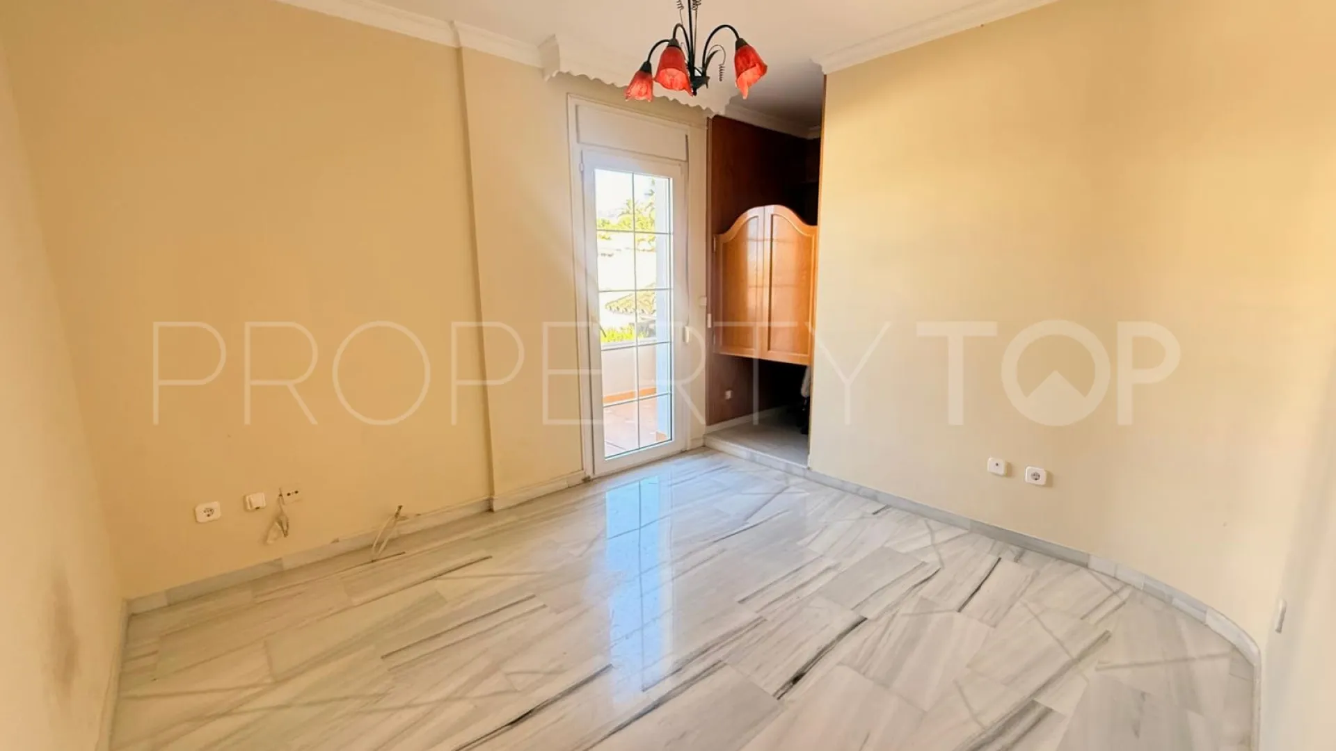 Villa a la venta en El Padron