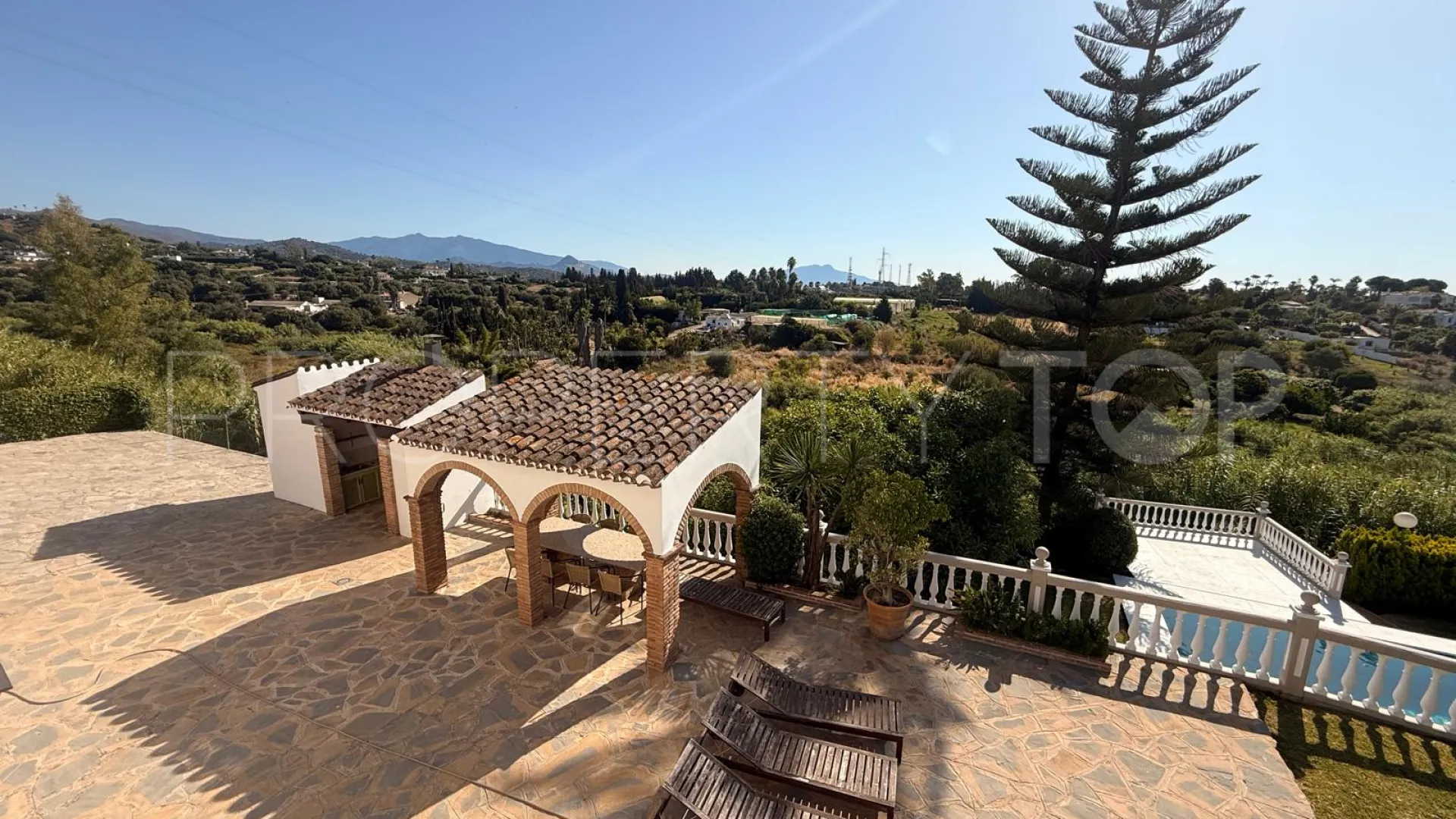 Villa a la venta en El Padron