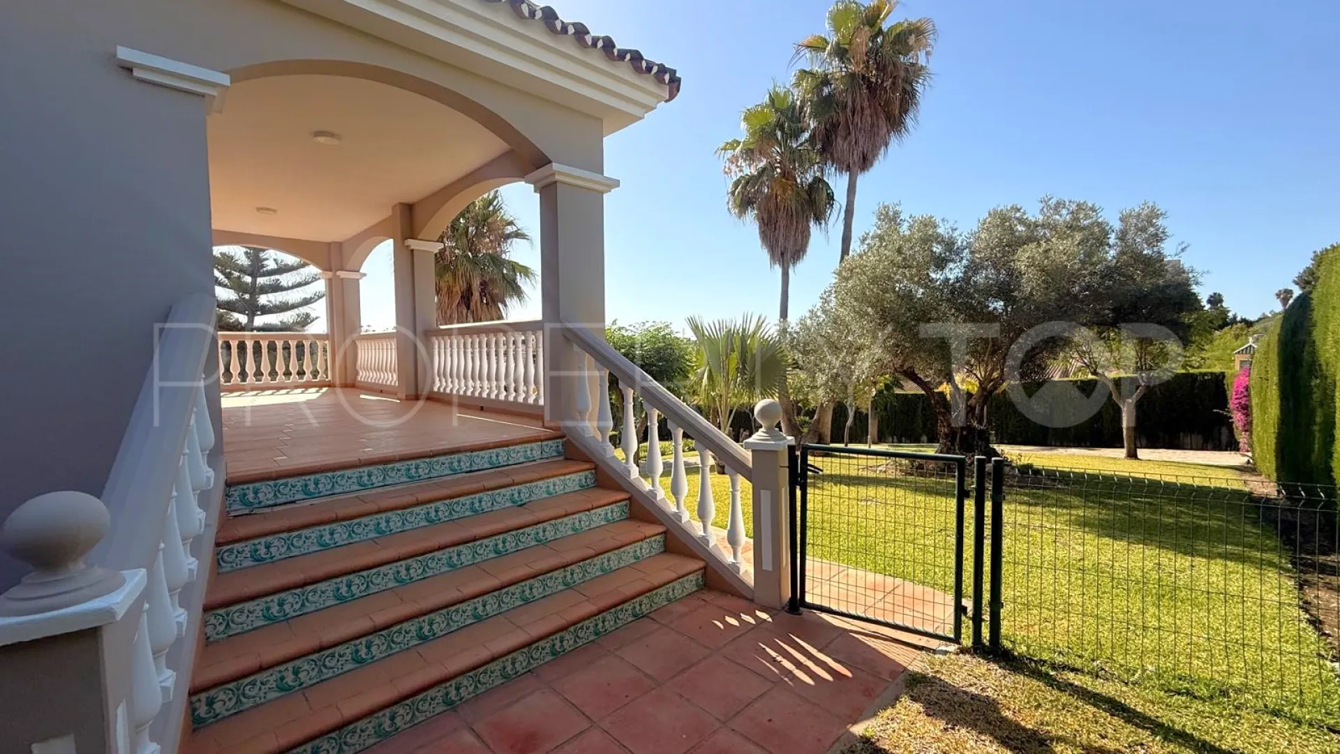 Villa a la venta en El Padron