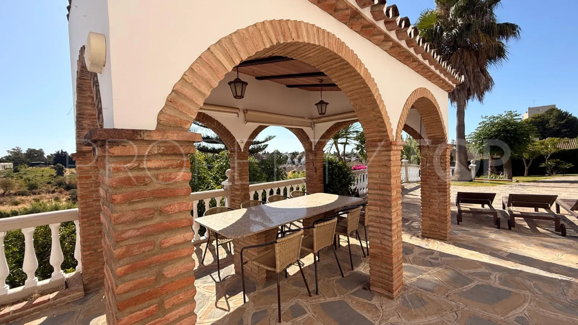 Villa a la venta en El Padron