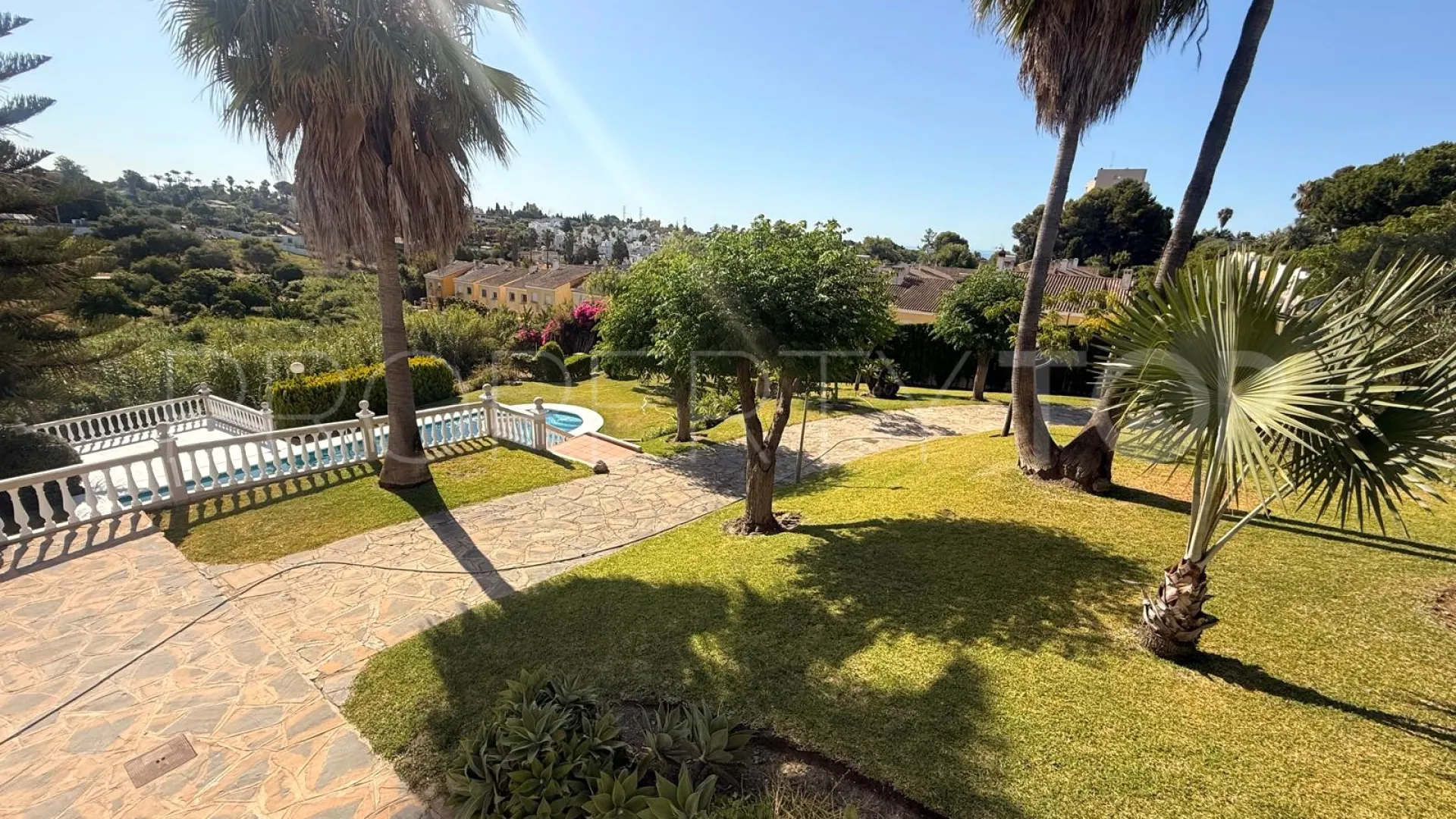 Villa a la venta en El Padron