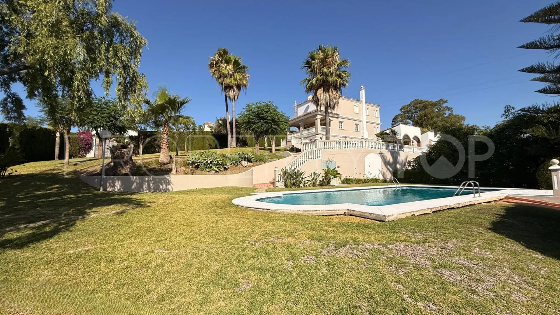 Villa a la venta en El Padron