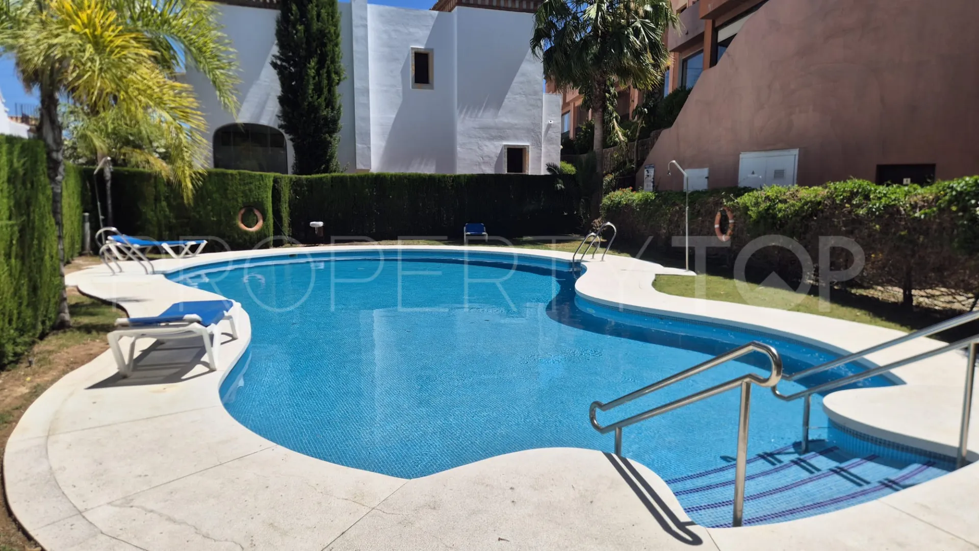 Adosado en venta de 3 dormitorios en Estepona Oeste