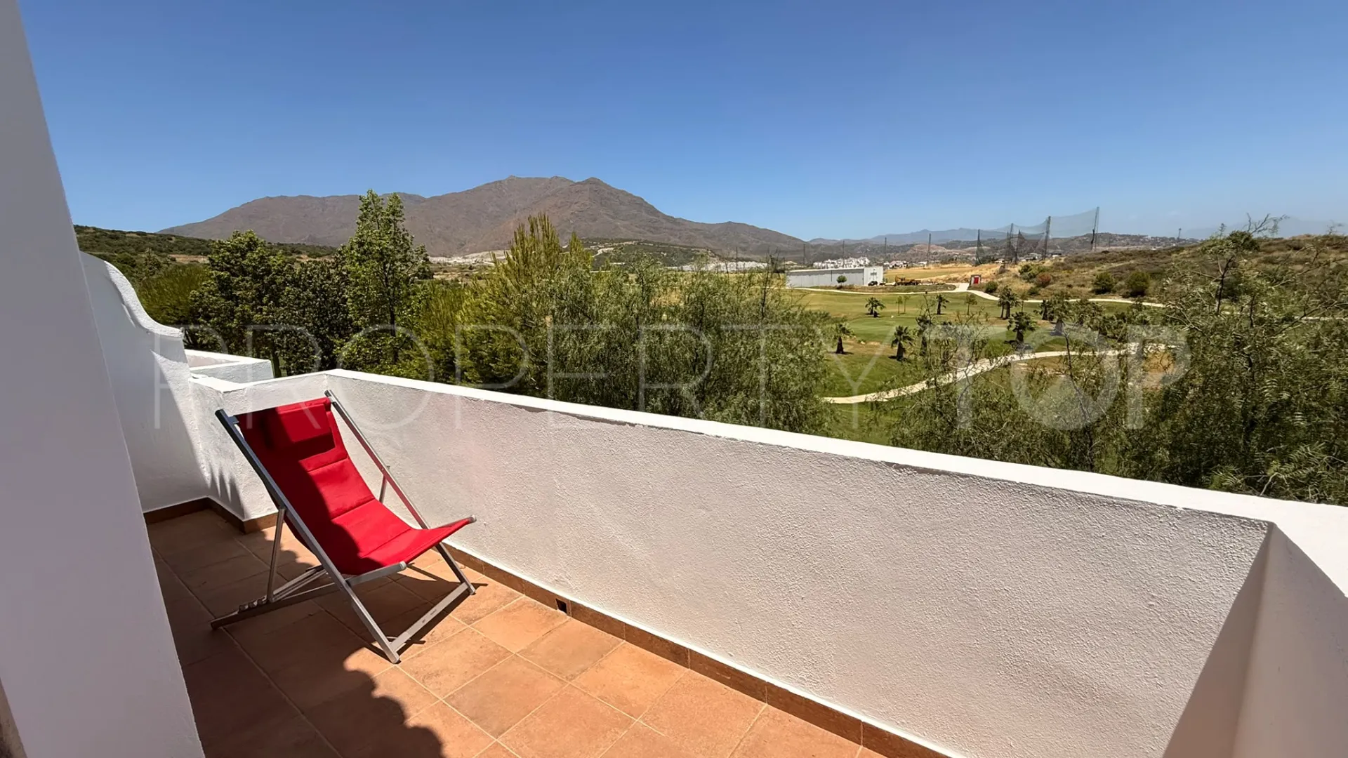 Adosado en venta de 3 dormitorios en Estepona Oeste