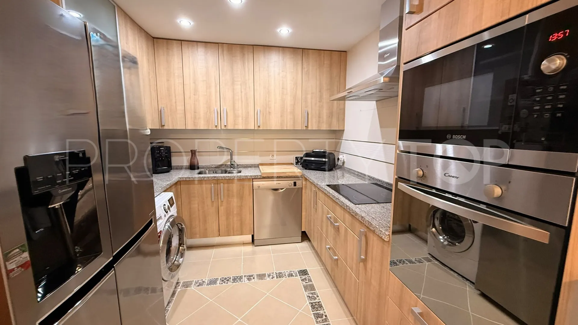 Adosado en venta de 3 dormitorios en Estepona Oeste