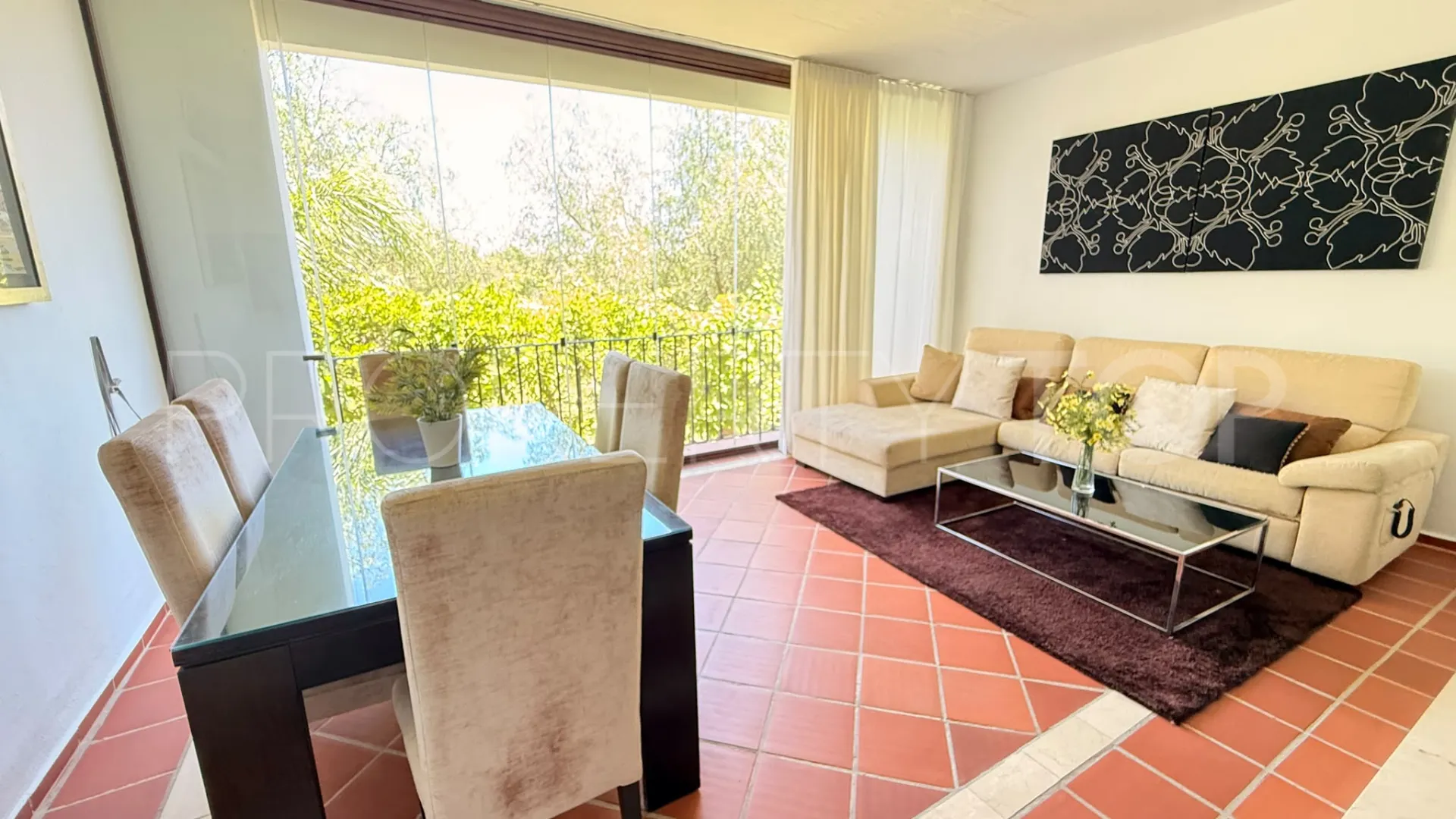 Adosado en venta de 3 dormitorios en Estepona Oeste