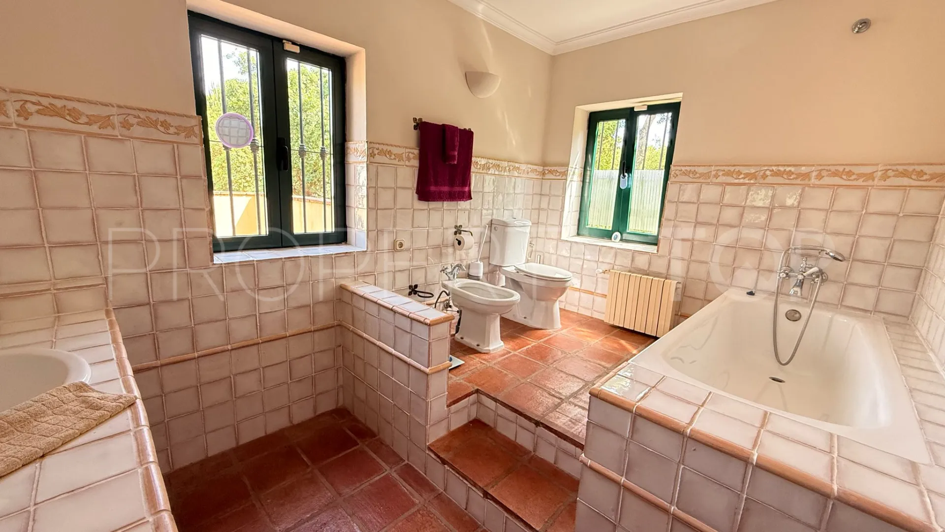 For sale Sotogrande Alto villa with 6 bedrooms