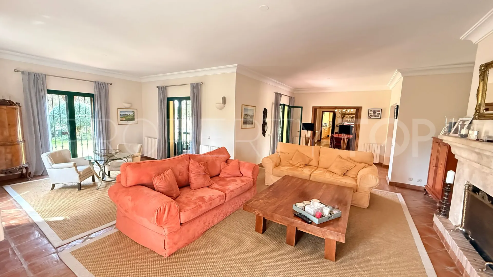 For sale Sotogrande Alto villa with 6 bedrooms