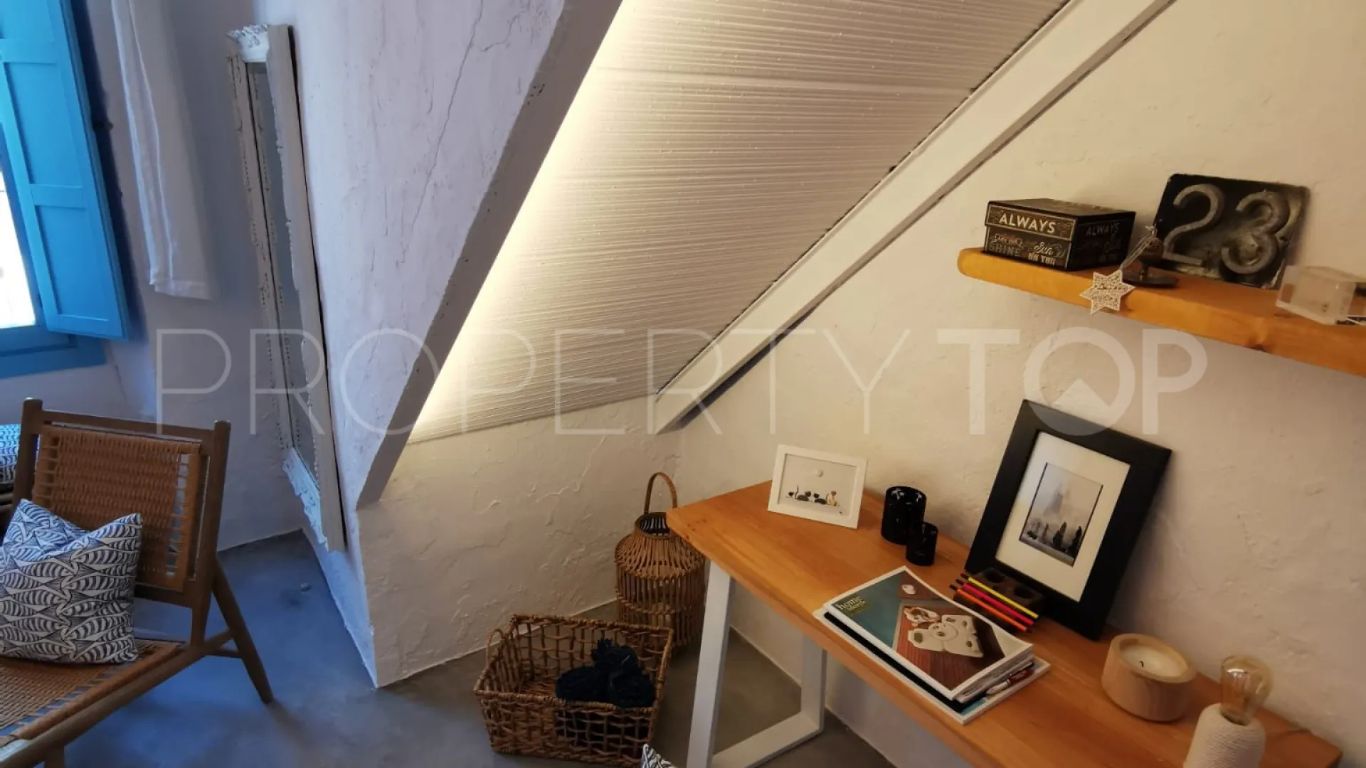 Casa de 2 dormitorios en venta en Estepona Casco Antiguo
