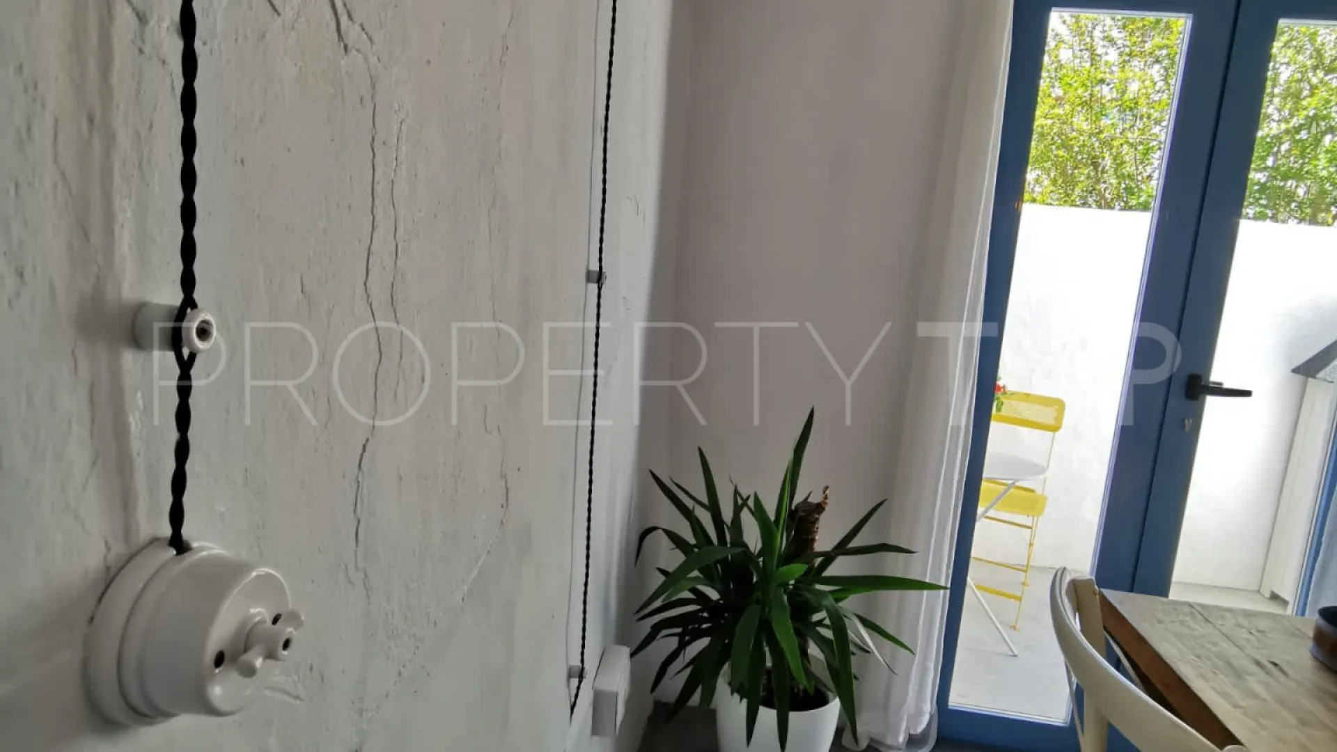 Casa de 2 dormitorios en venta en Estepona Casco Antiguo