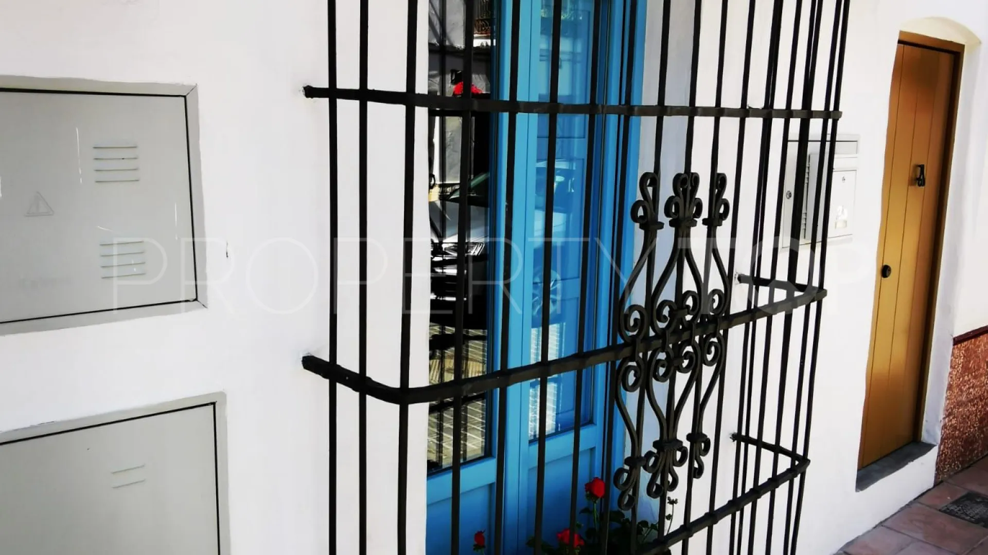 Casa de 2 dormitorios en venta en Estepona Casco Antiguo