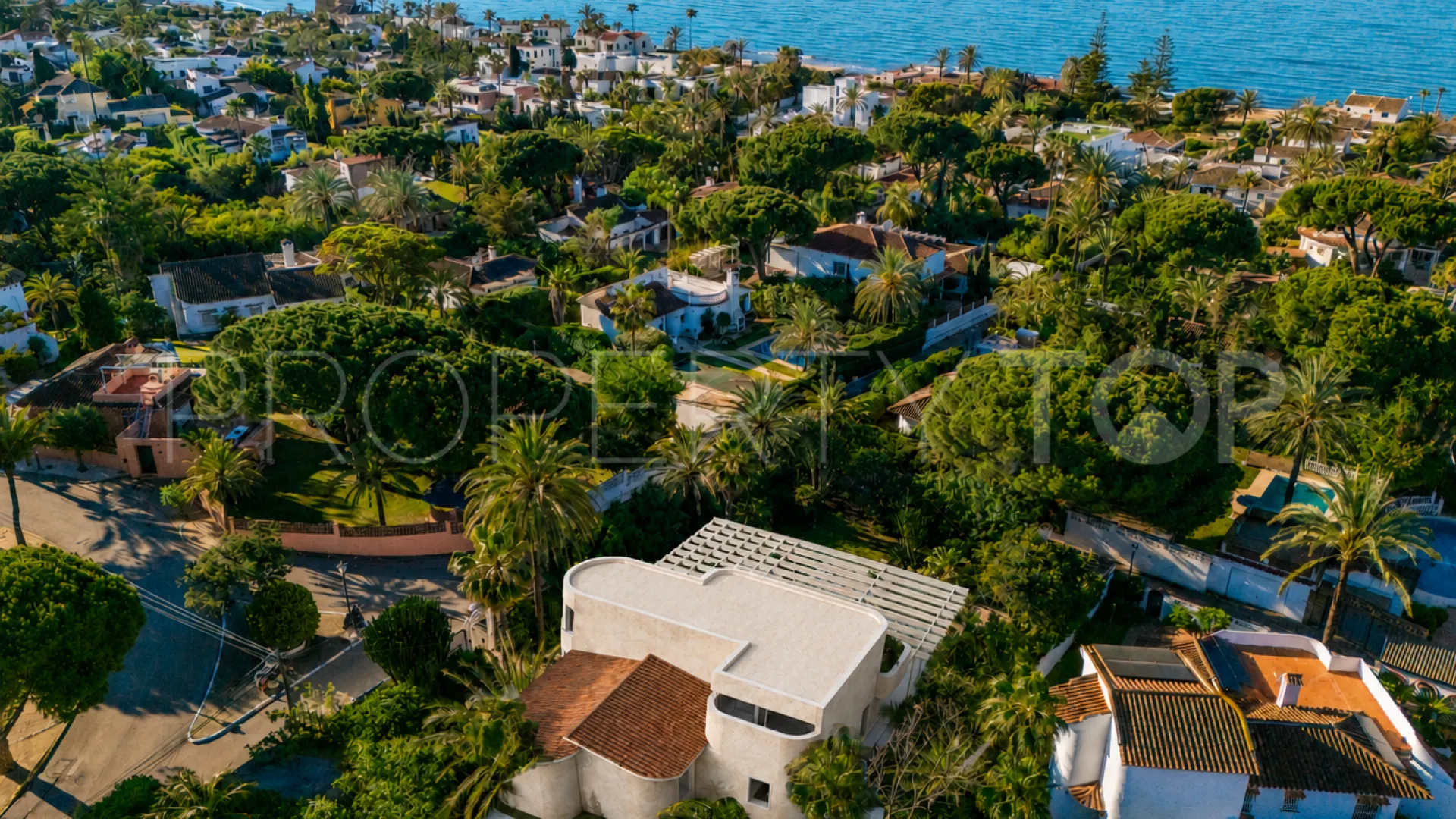 Marbesa, villa con 4 dormitorios en venta