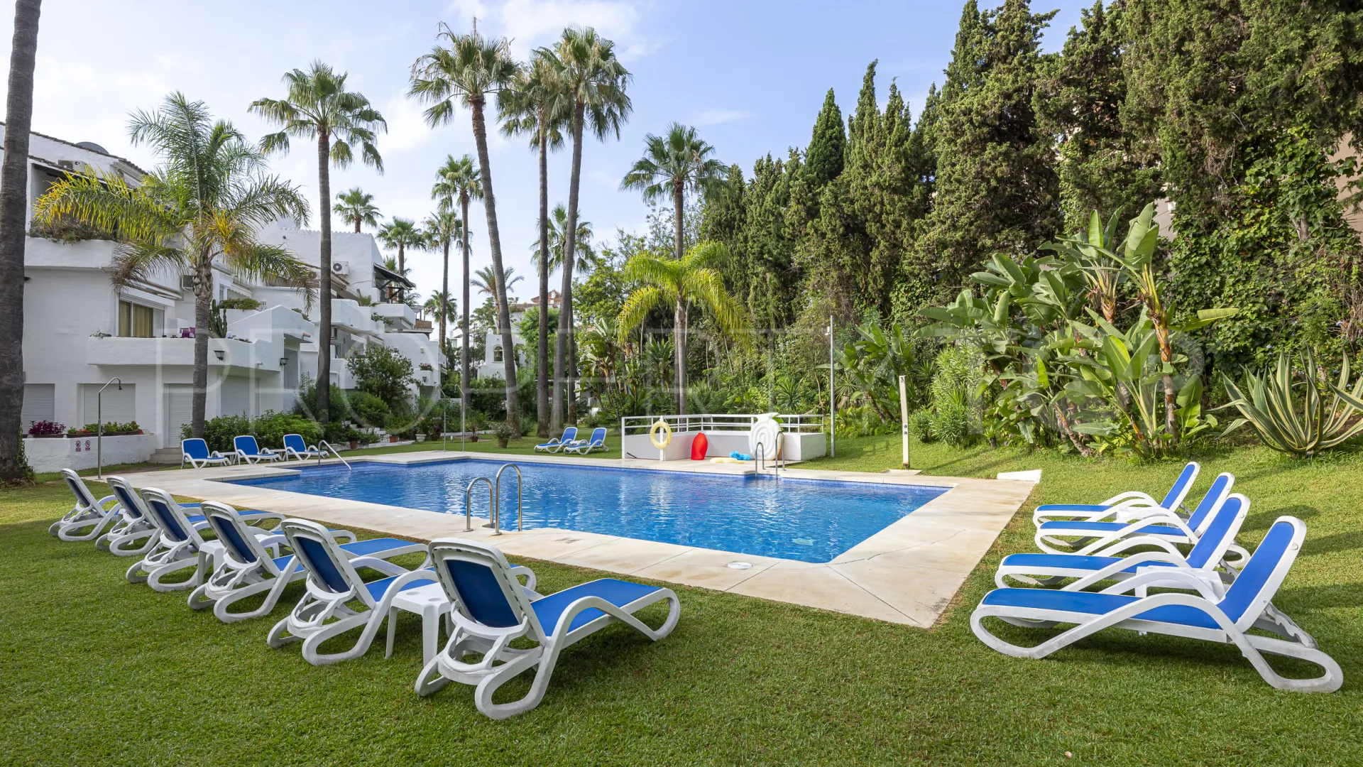 Jardines de las Fuentes apartment for sale